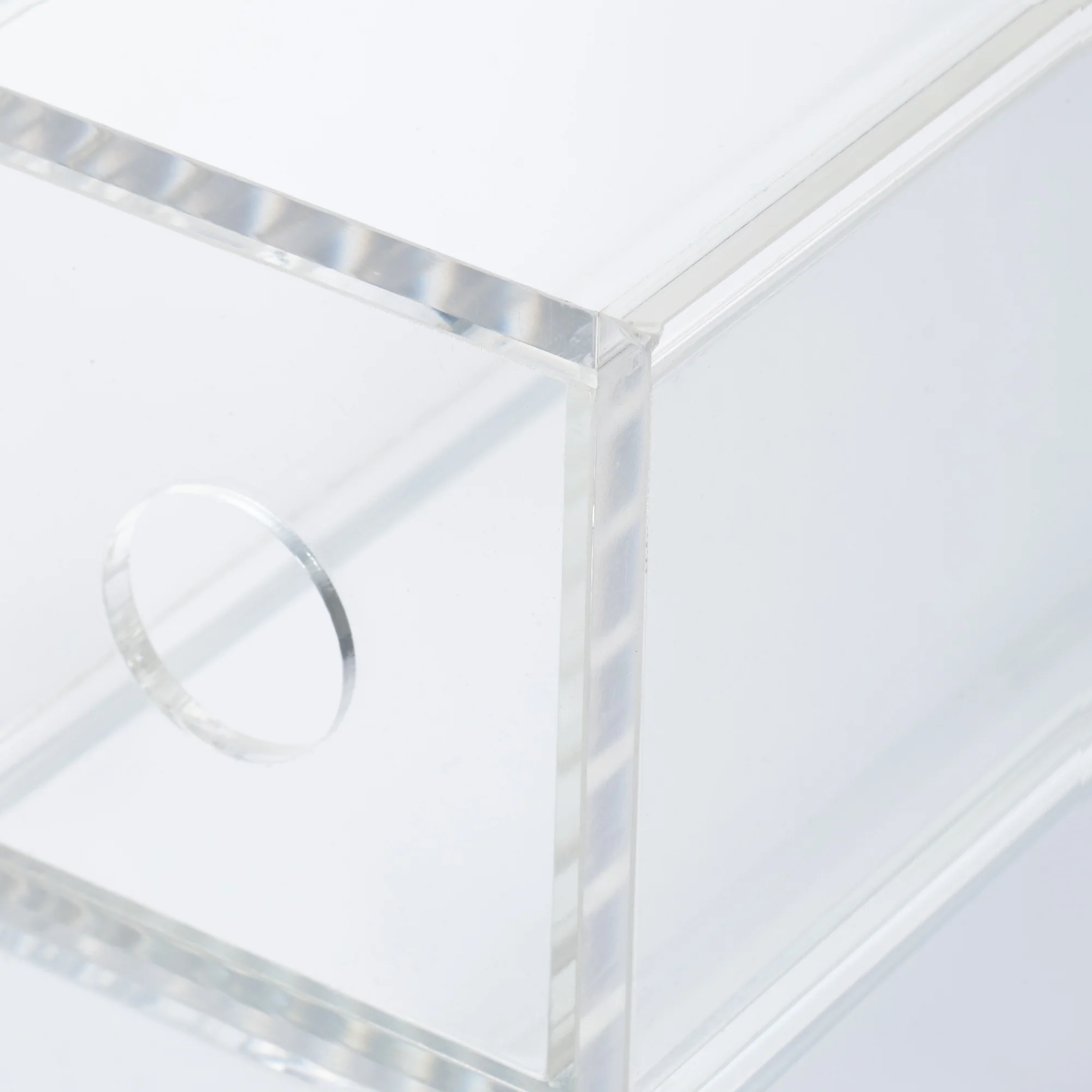 Acrylic Stand For Eyeglasses - Image 7