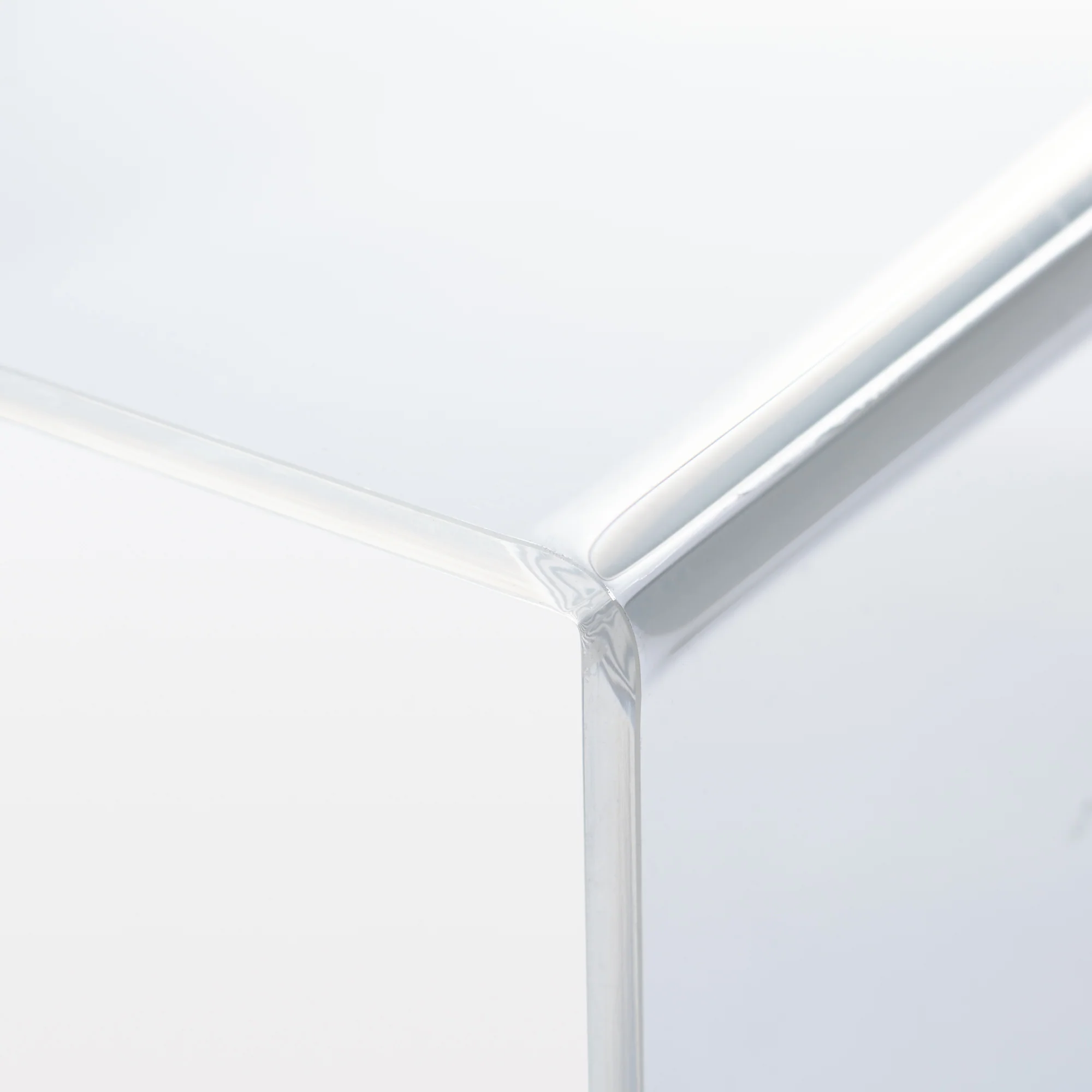 Acrylic Partition Shelf - Image 11