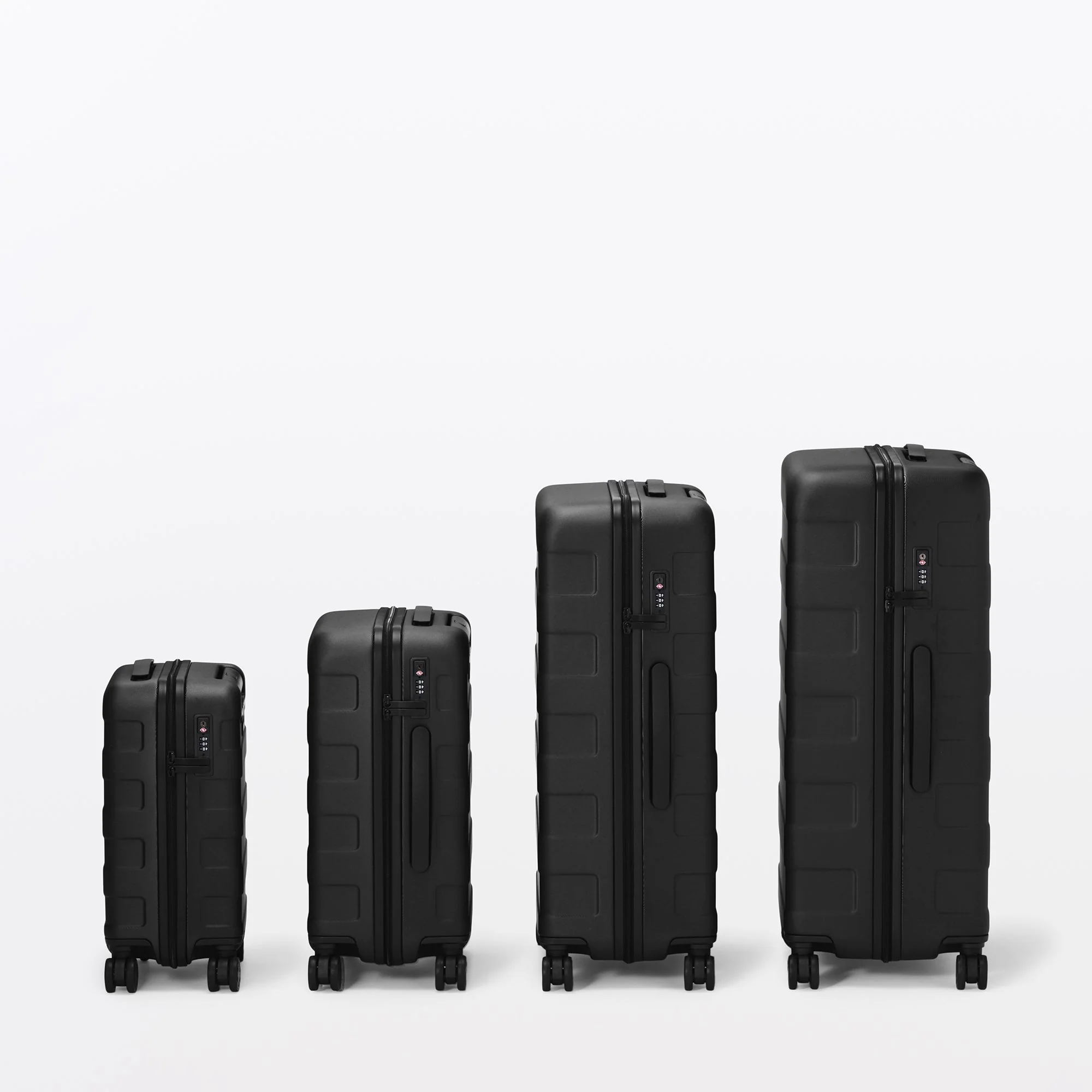 Hard Shell Suitcase 105L | Check-In - Image 42