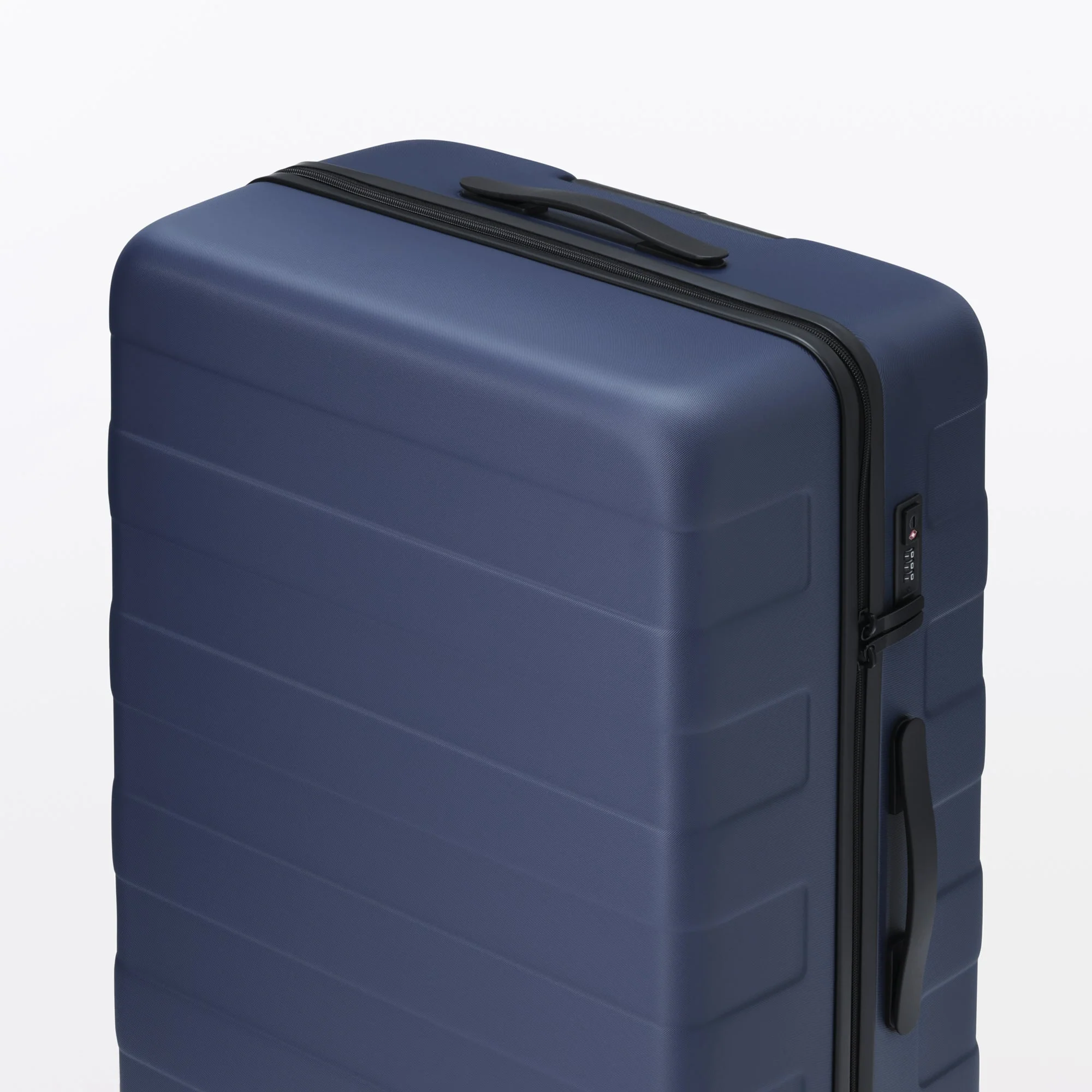 Hard Shell Suitcase 105L | Check-In - Image 7