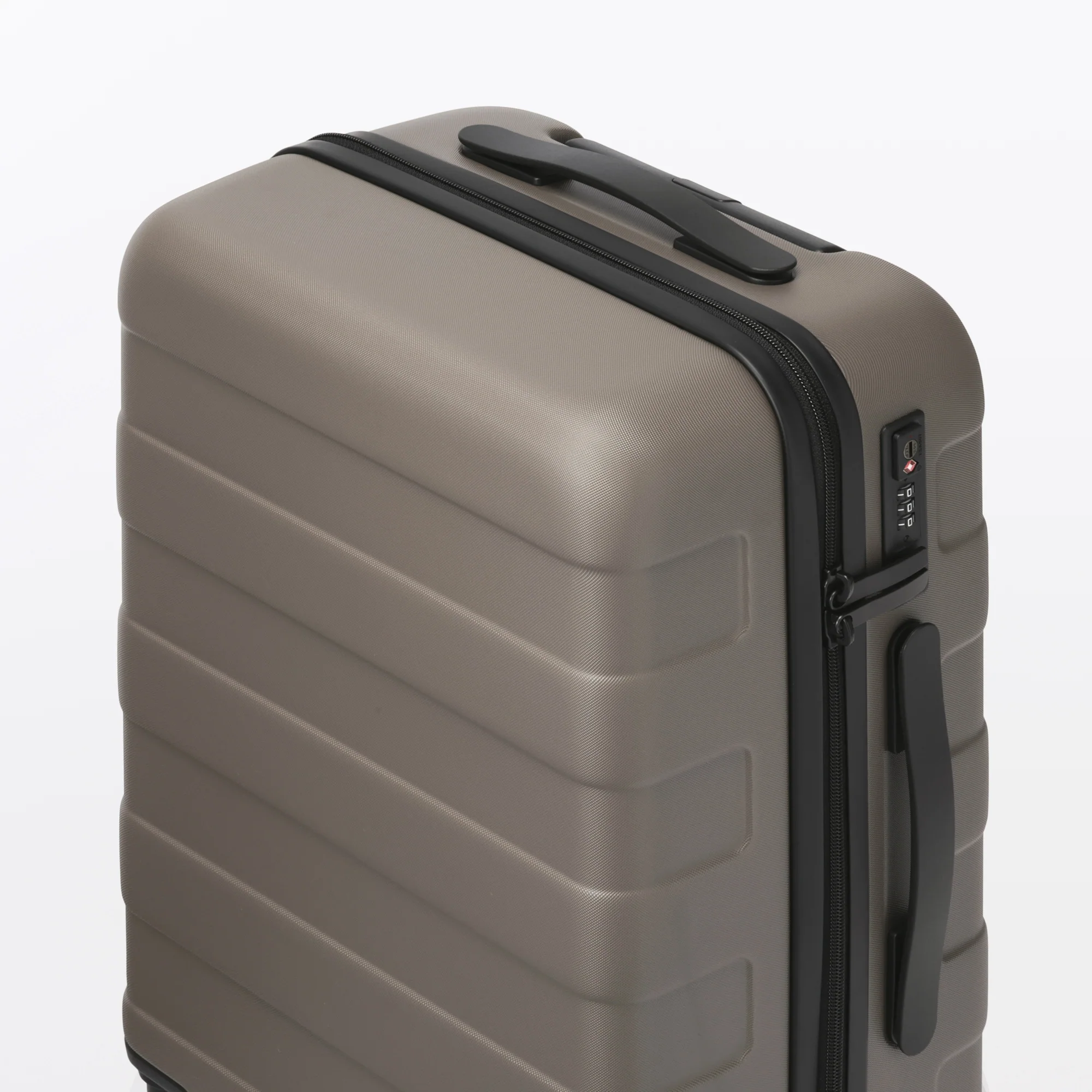 Hard Shell Suitcase 36L | Carry-On - Image 116