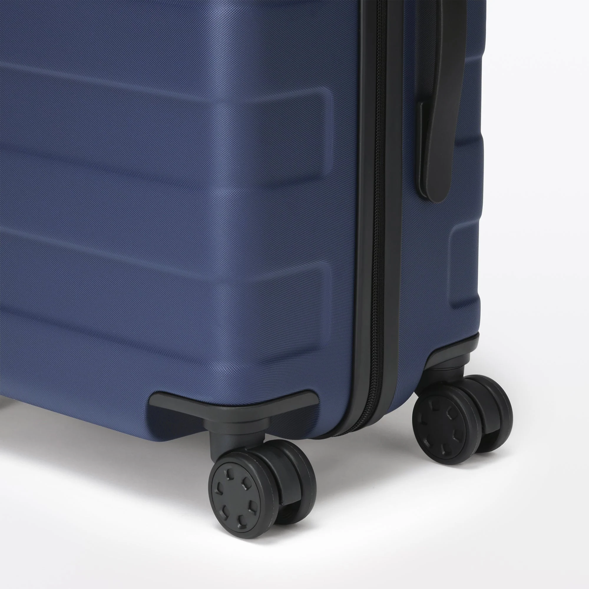 Hard Shell Suitcase 36L | Carry-On - Image 63