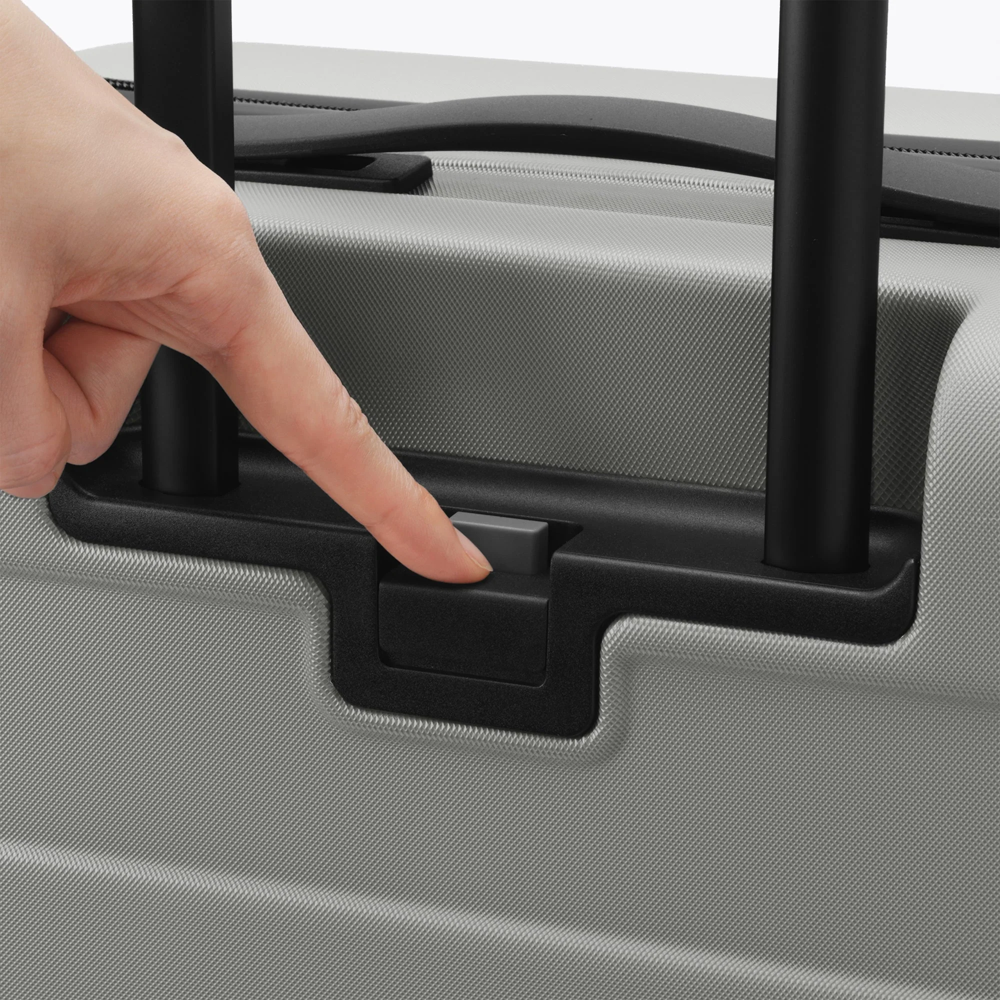 Hard Shell Suitcase 75L | Check-In - Image 11