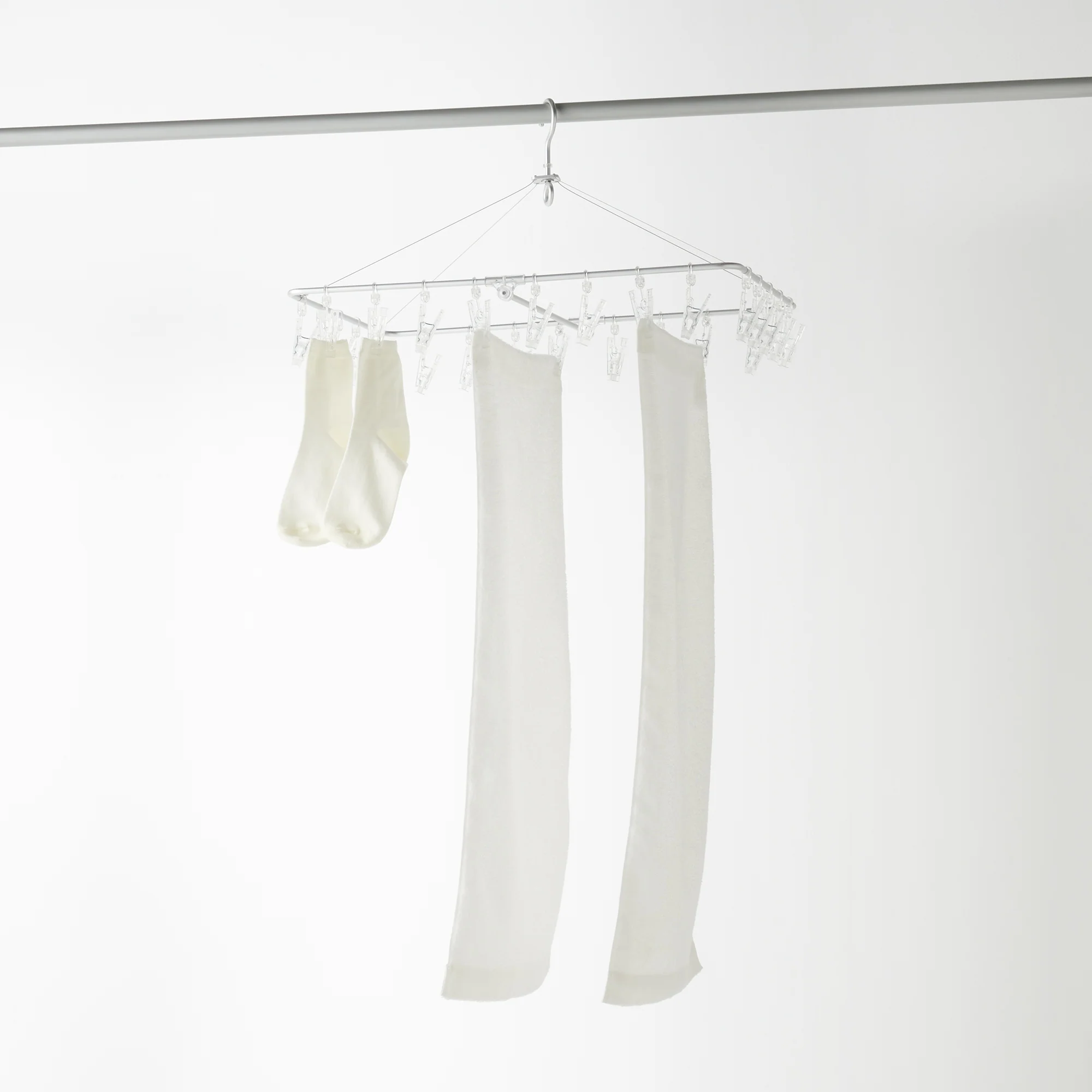 Aluminum Square Hanger with Pegs - Image 13