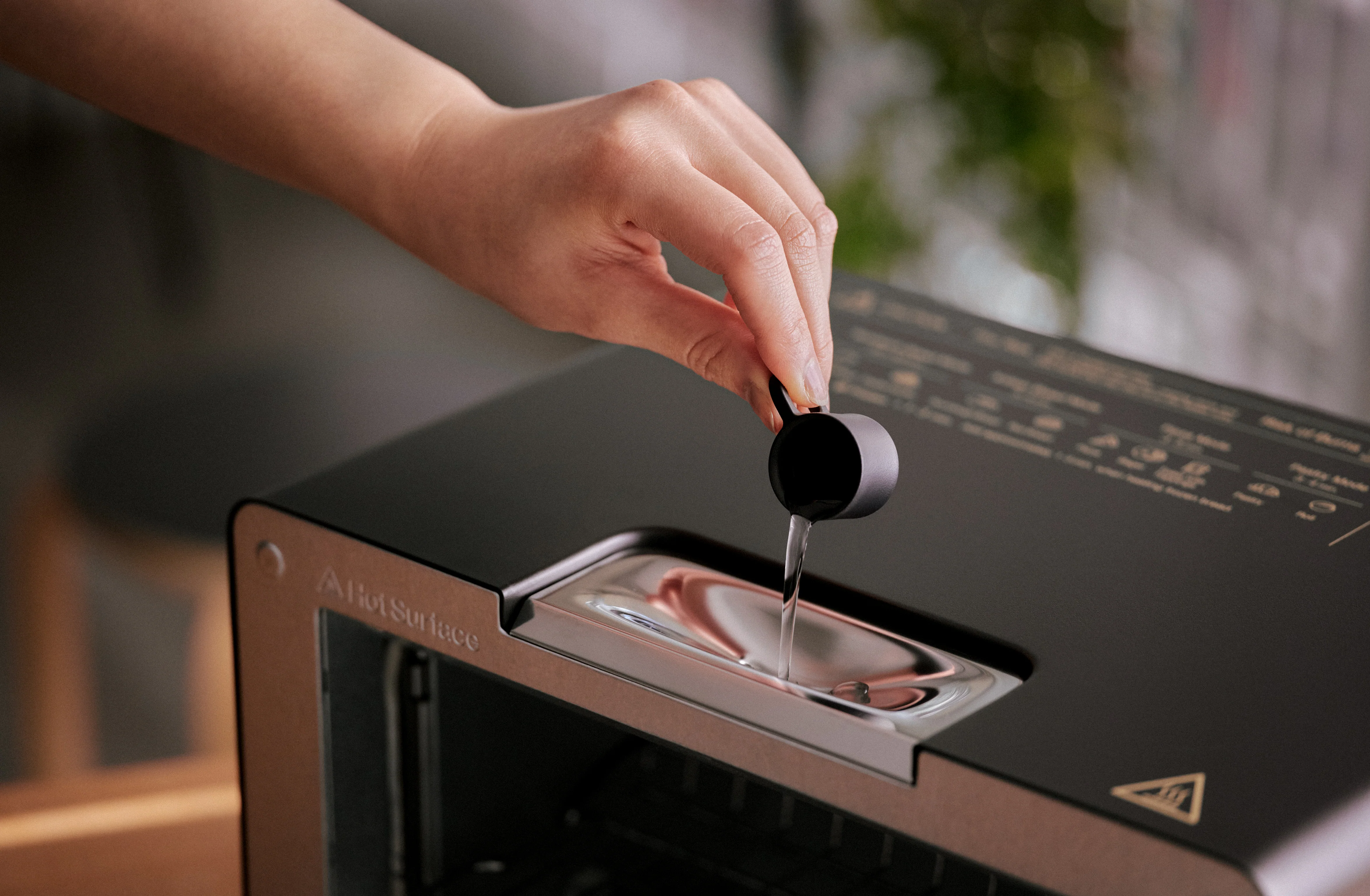 BALMUDA The Toaster Pro - Off-White - Image 7