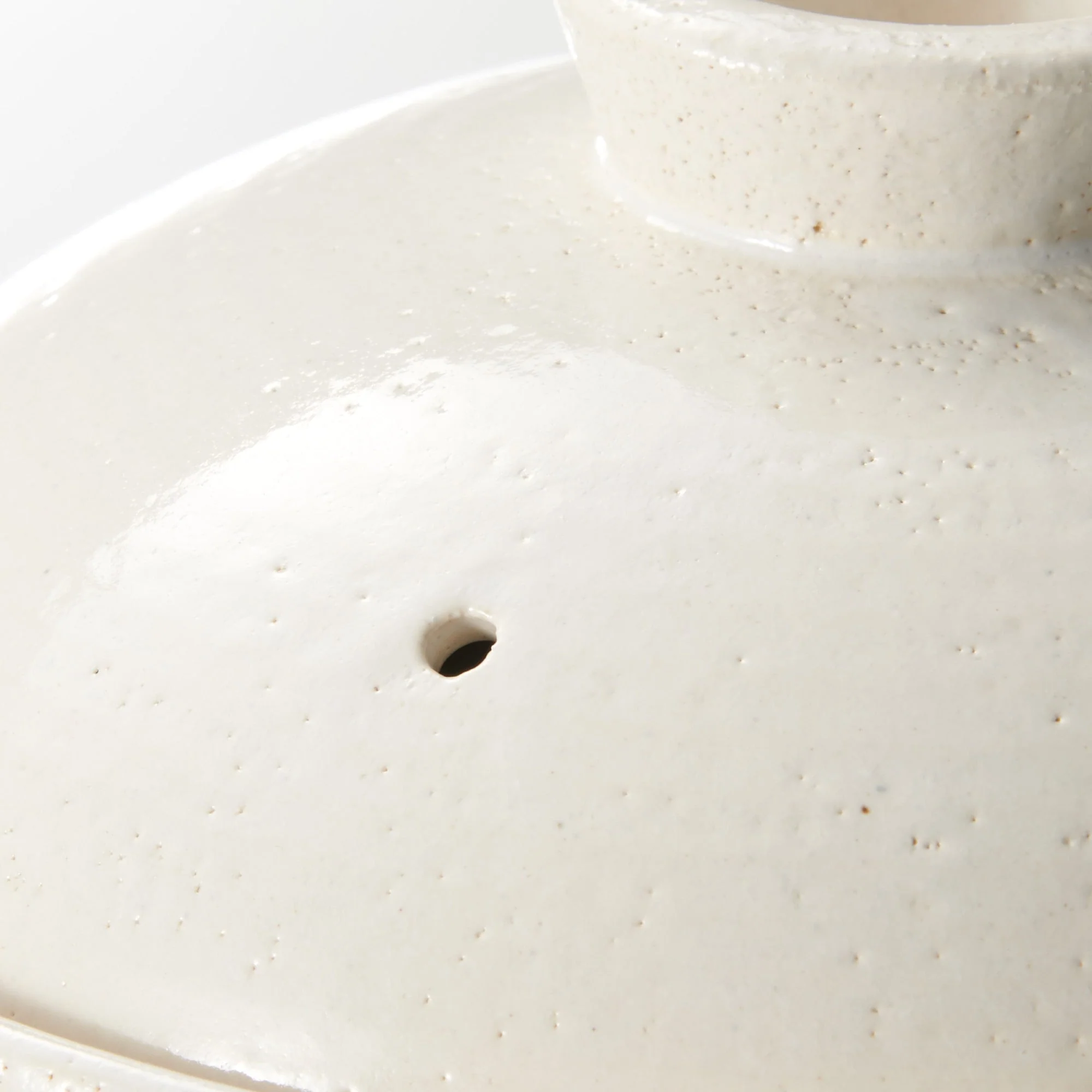 Banko Ware Earthenware Pot 1.7 Qt - Image 3