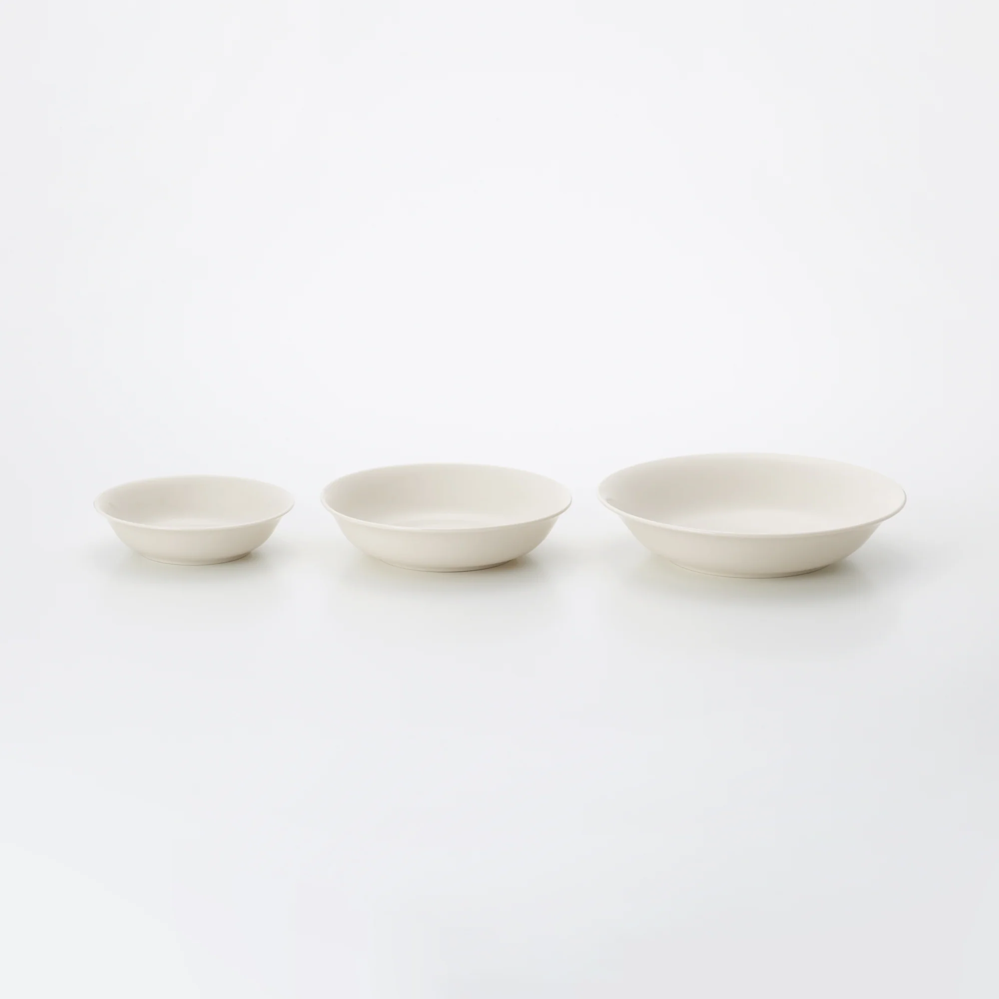 Beige Porcelain Deep Dish - Image 19