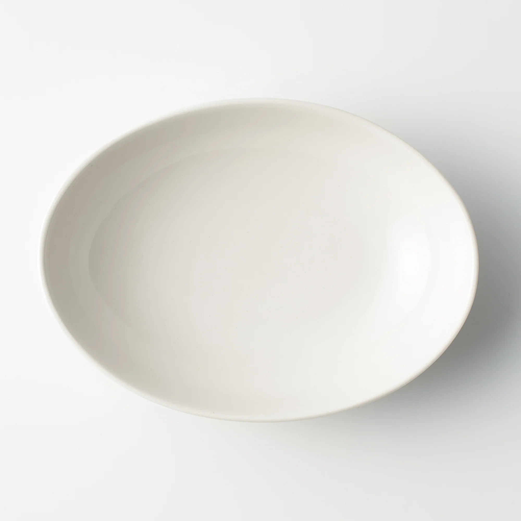 Beige Porcelain Oval Dish - Image 3