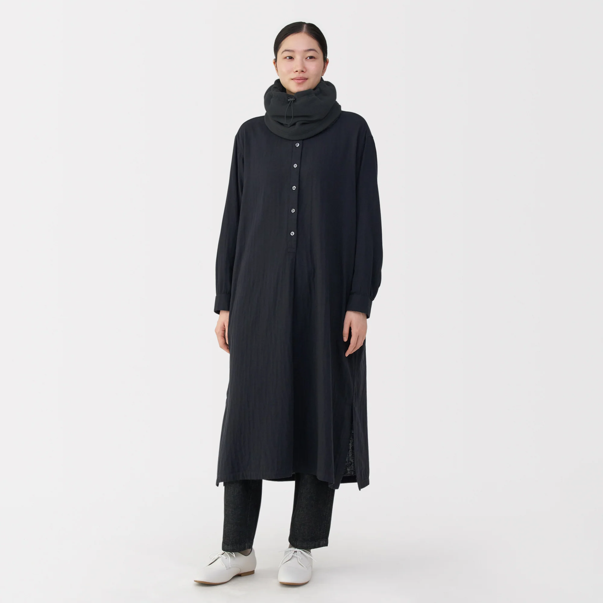 Boa Fleece Lined Neck Warmer - Image 10