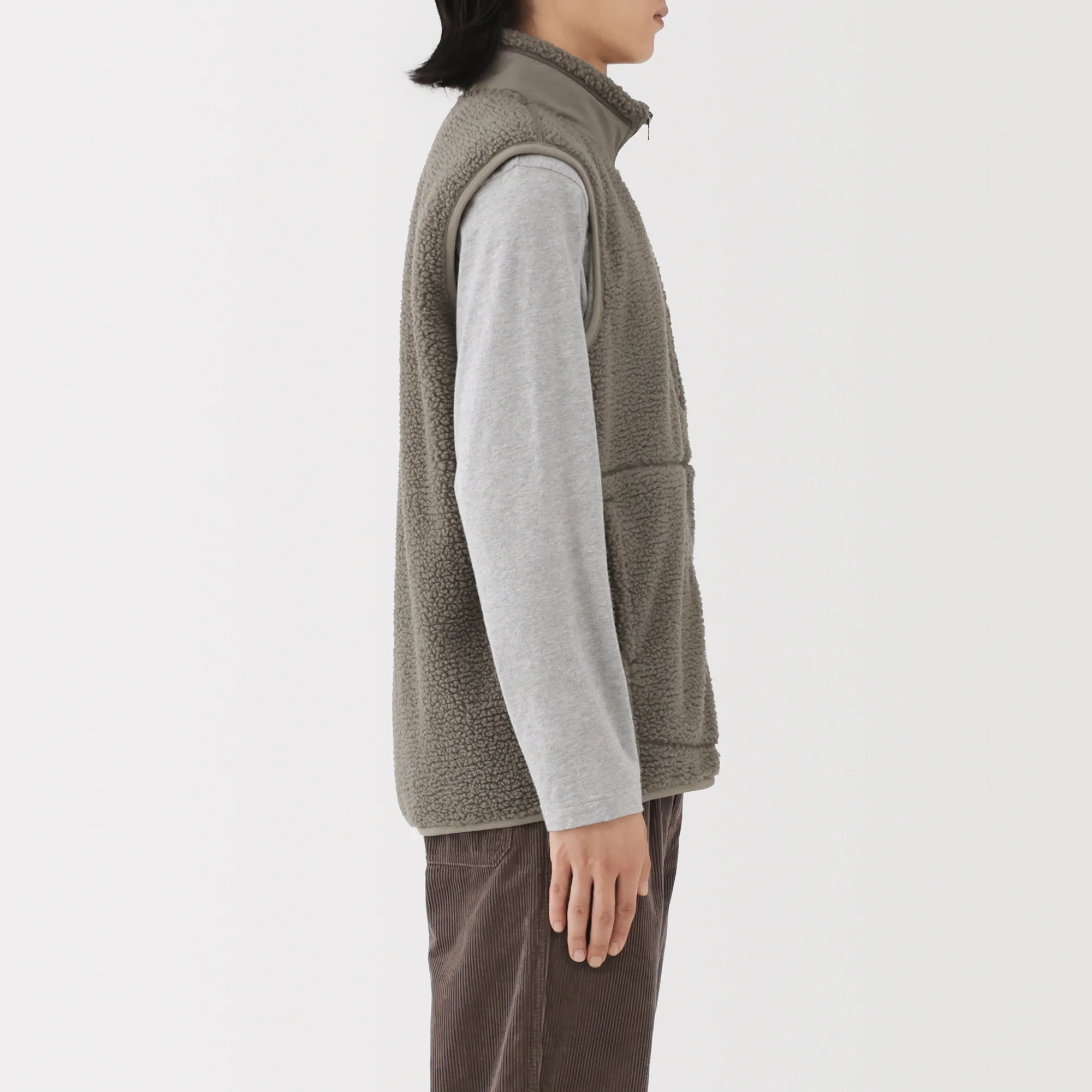 Boa Fleece Vest - Image 7