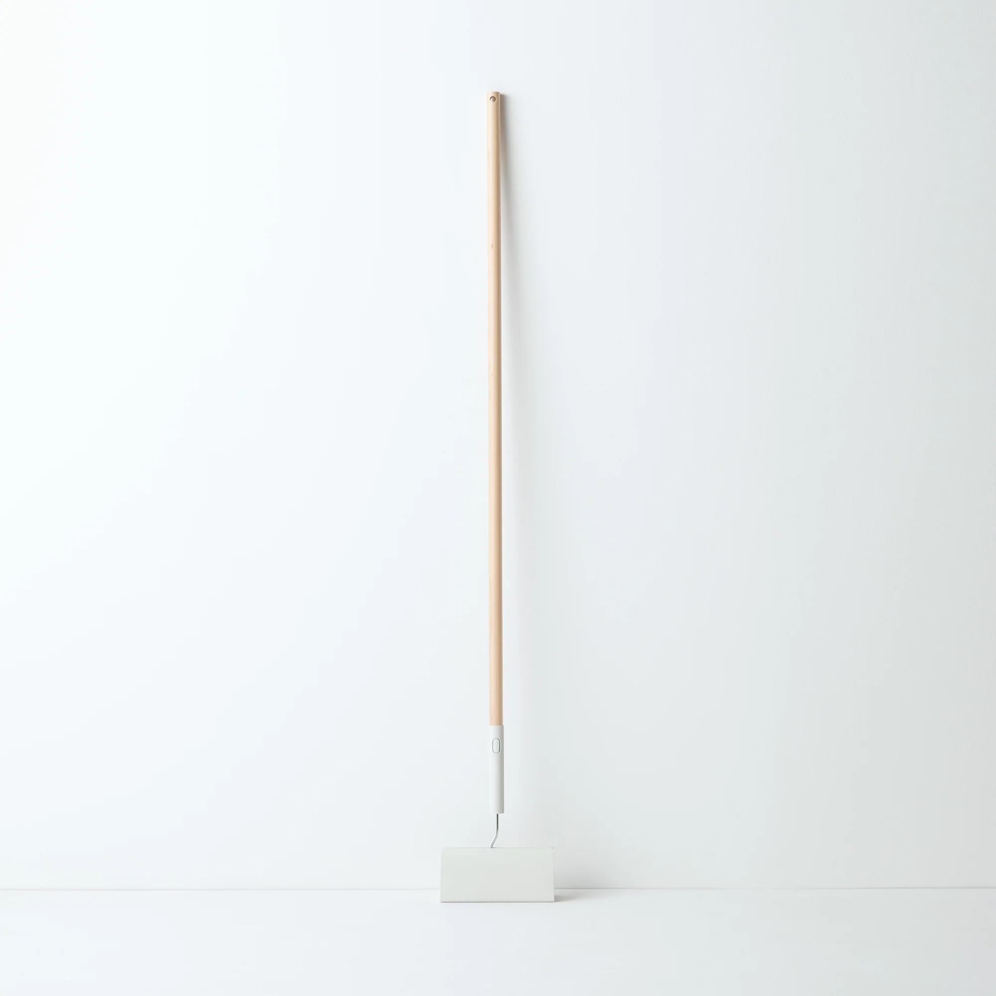 Cleaning System Wooden Pole - Image 7