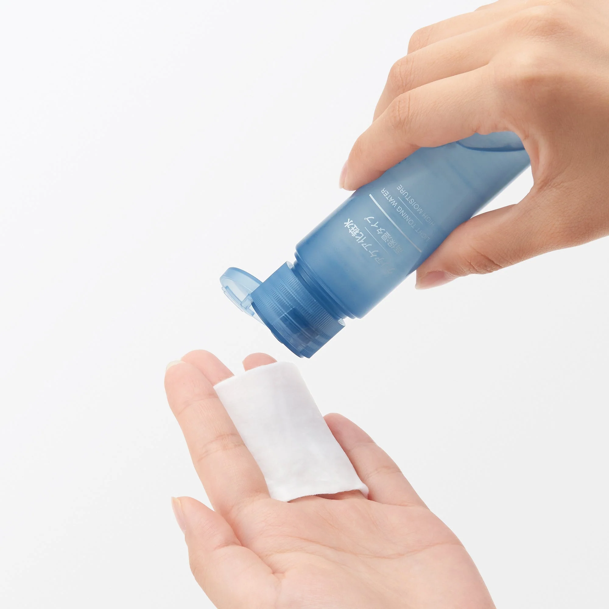 Clear Care Toning Water - High Moisture - Image 9