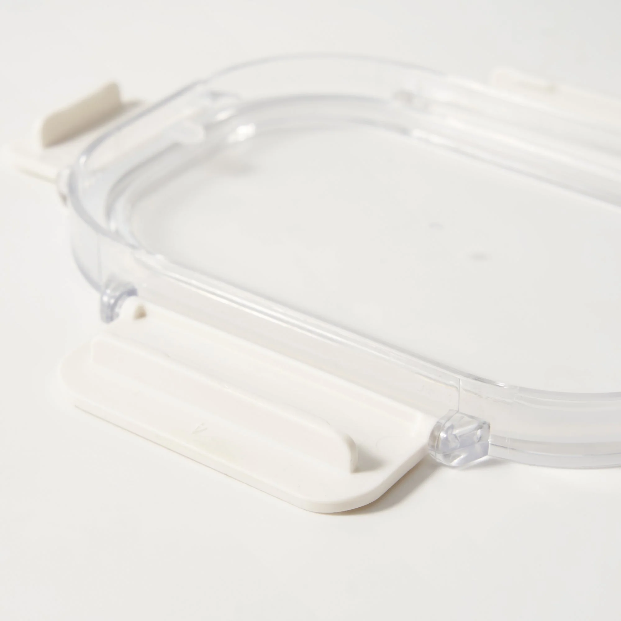 Clear Storage Container - 56.1 fl oz - Image 9