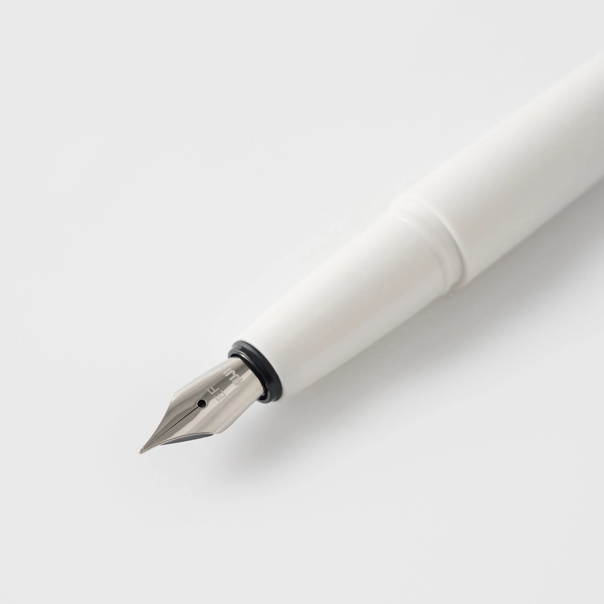 Compact Fountain Pen - Image 9