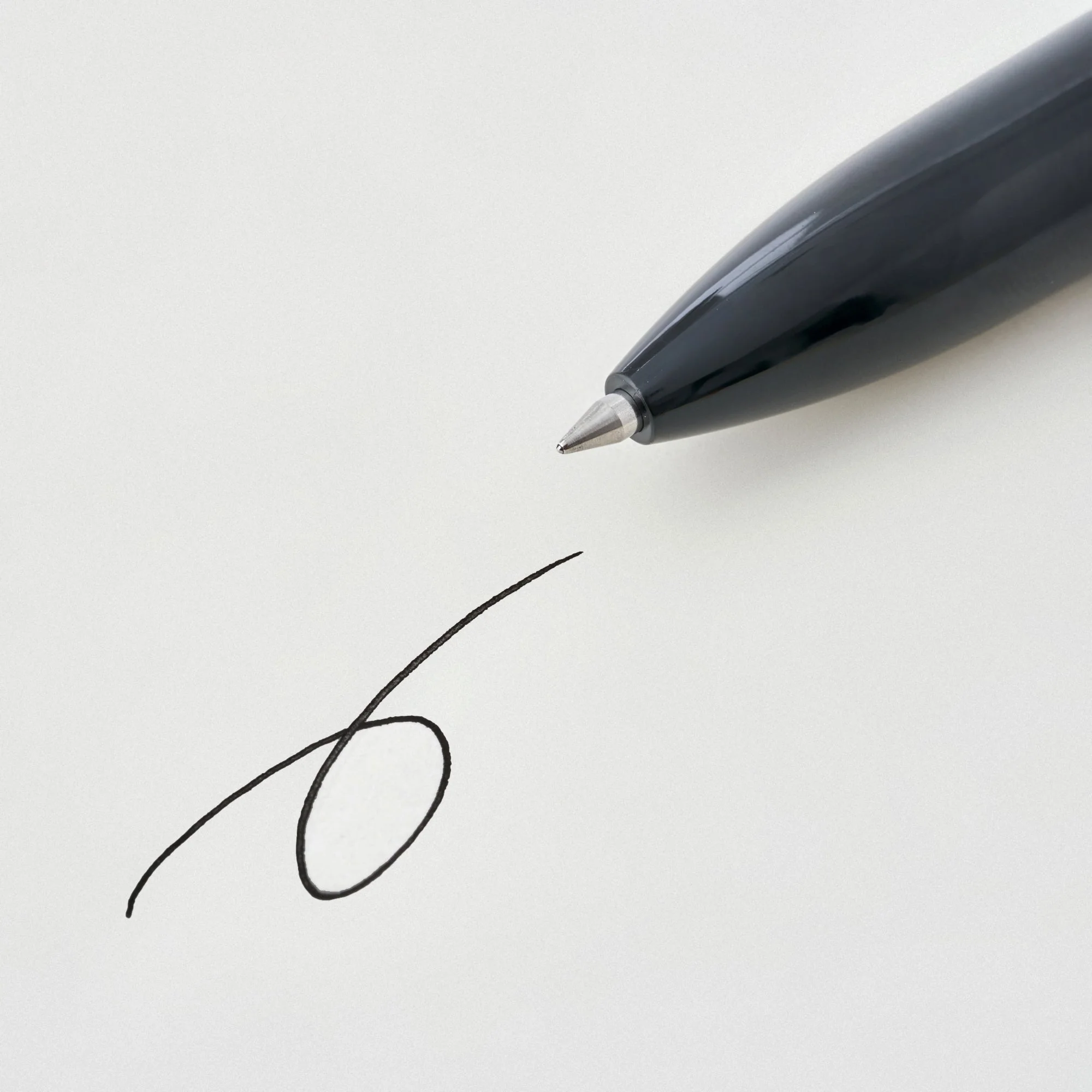 Compact Gel Ink Ballpoint Pen Cap Type 0.5mm - Black - Image 2