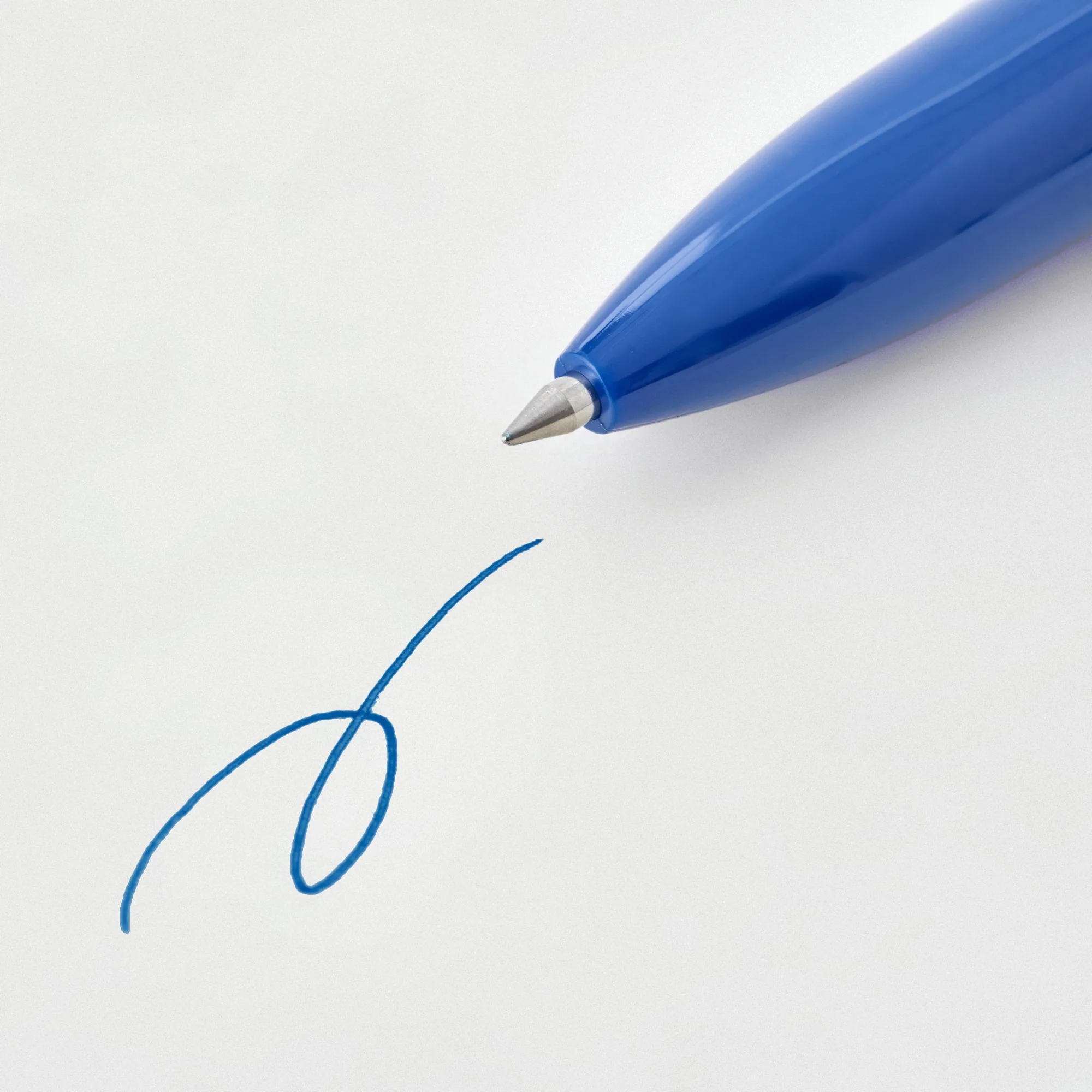 Compact Gel Ink Ballpoint Pen Cap Type 0.5mm - Blue - Image 2