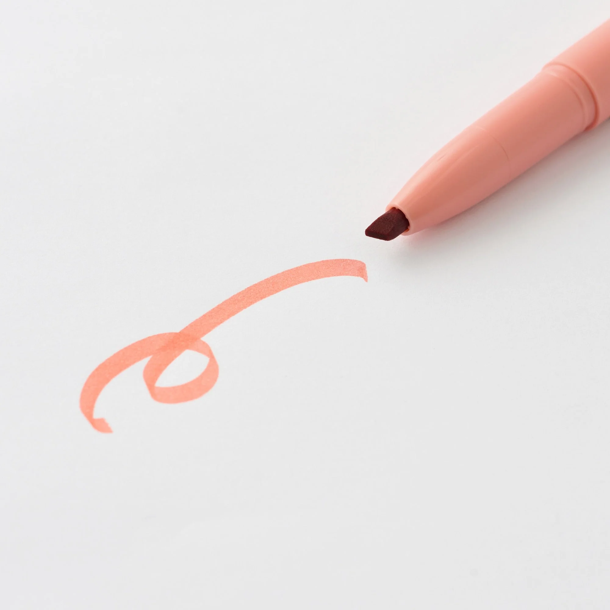 Compact Line Marker Cap Type - Apricot - Image 2