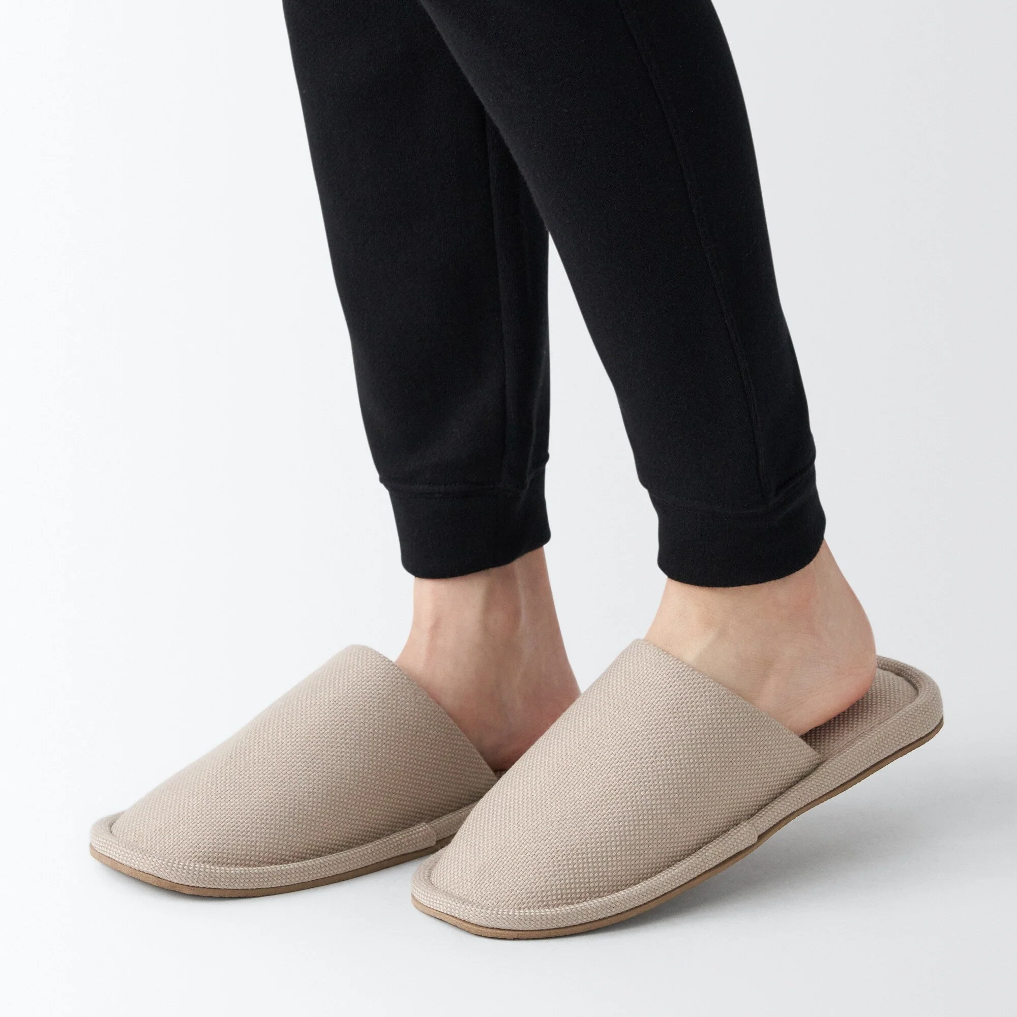 Either-Foot Slippers - Image 9