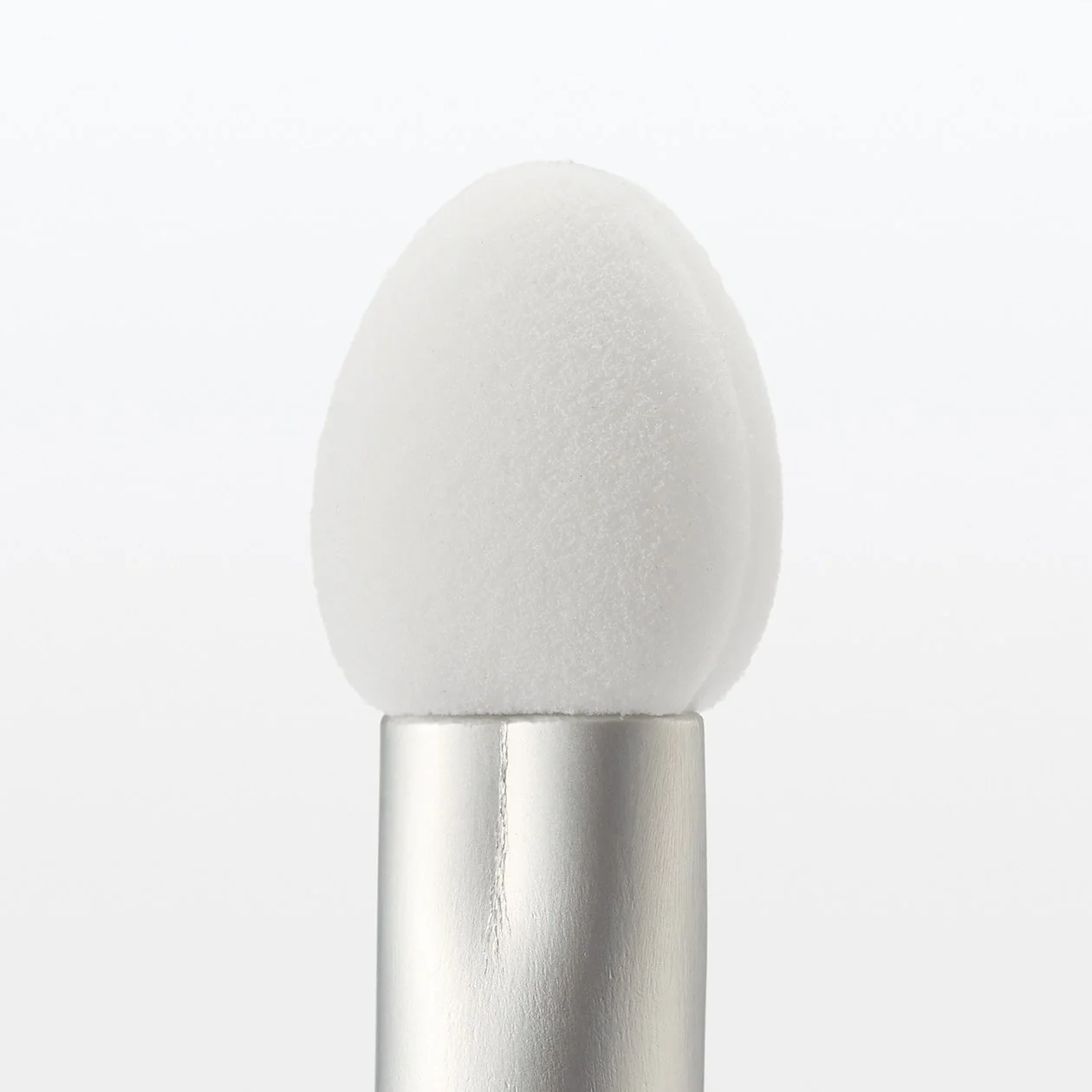Eye Shadow Sponge - Image 5