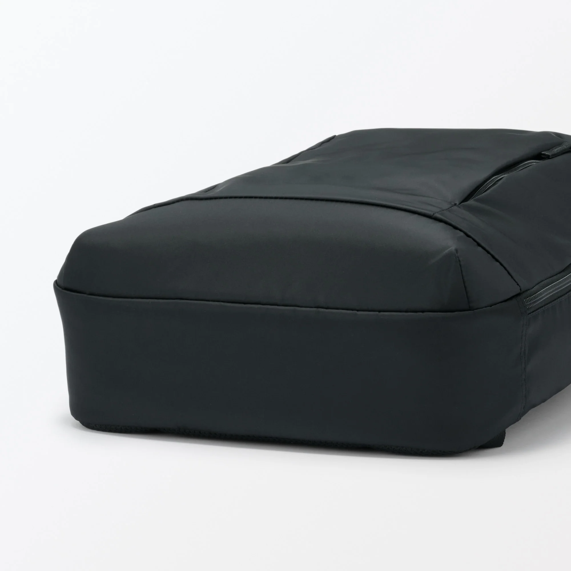 Fatigue Reduction Thin Business Backpack - Image 5