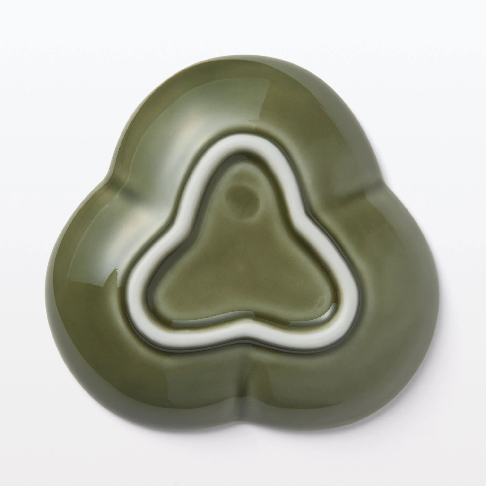 Hasami Ware Lucky Small Plate - Pine - Pine Green - Image 4