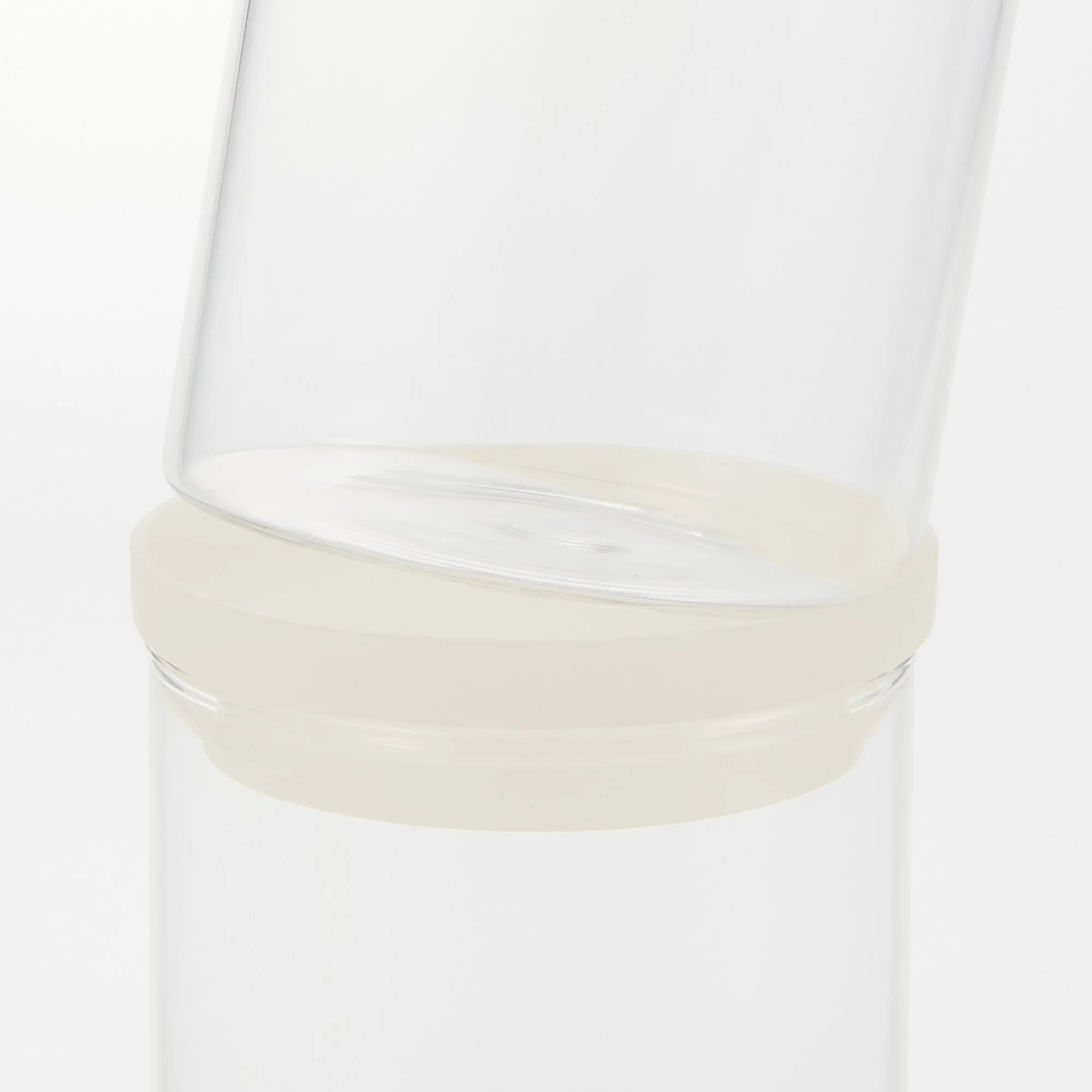 Heat Resistant Glass Round Storage Jar 27.1 fl oz - Image 4