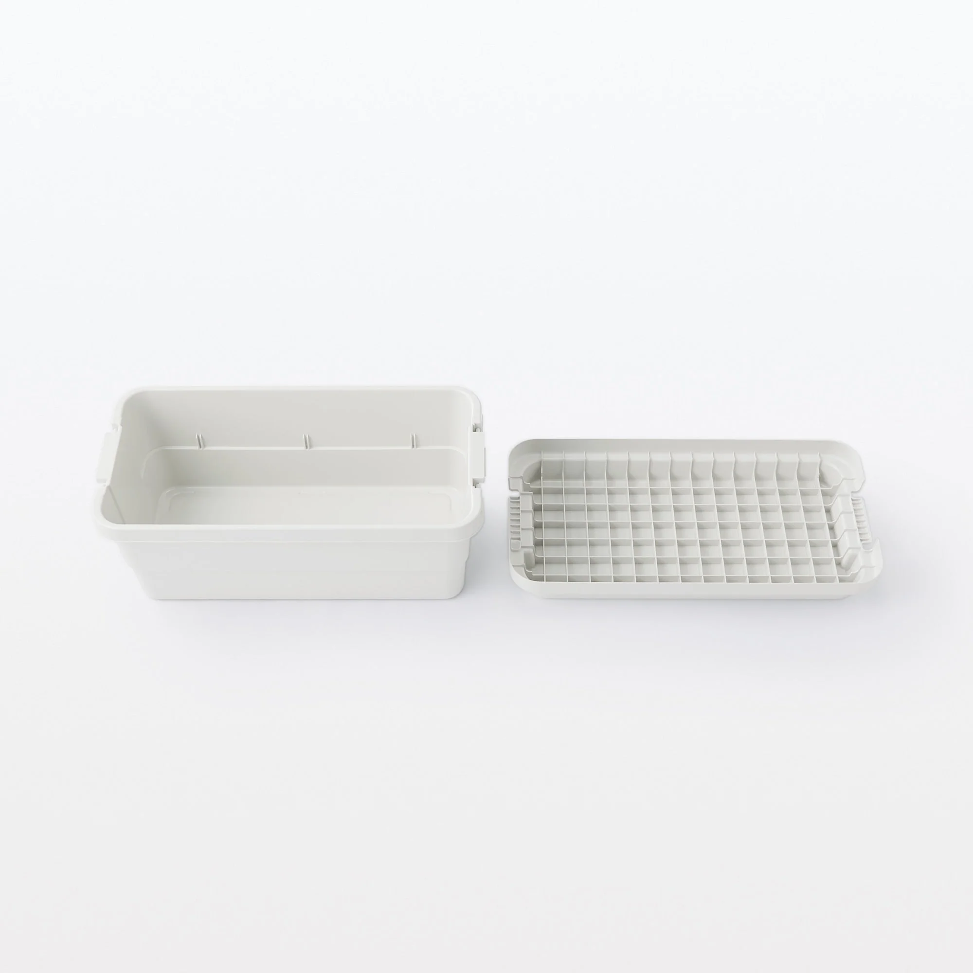 Heavy Duty Polypropylene Storage Box - Extra Large 18.5 gal - Image 5