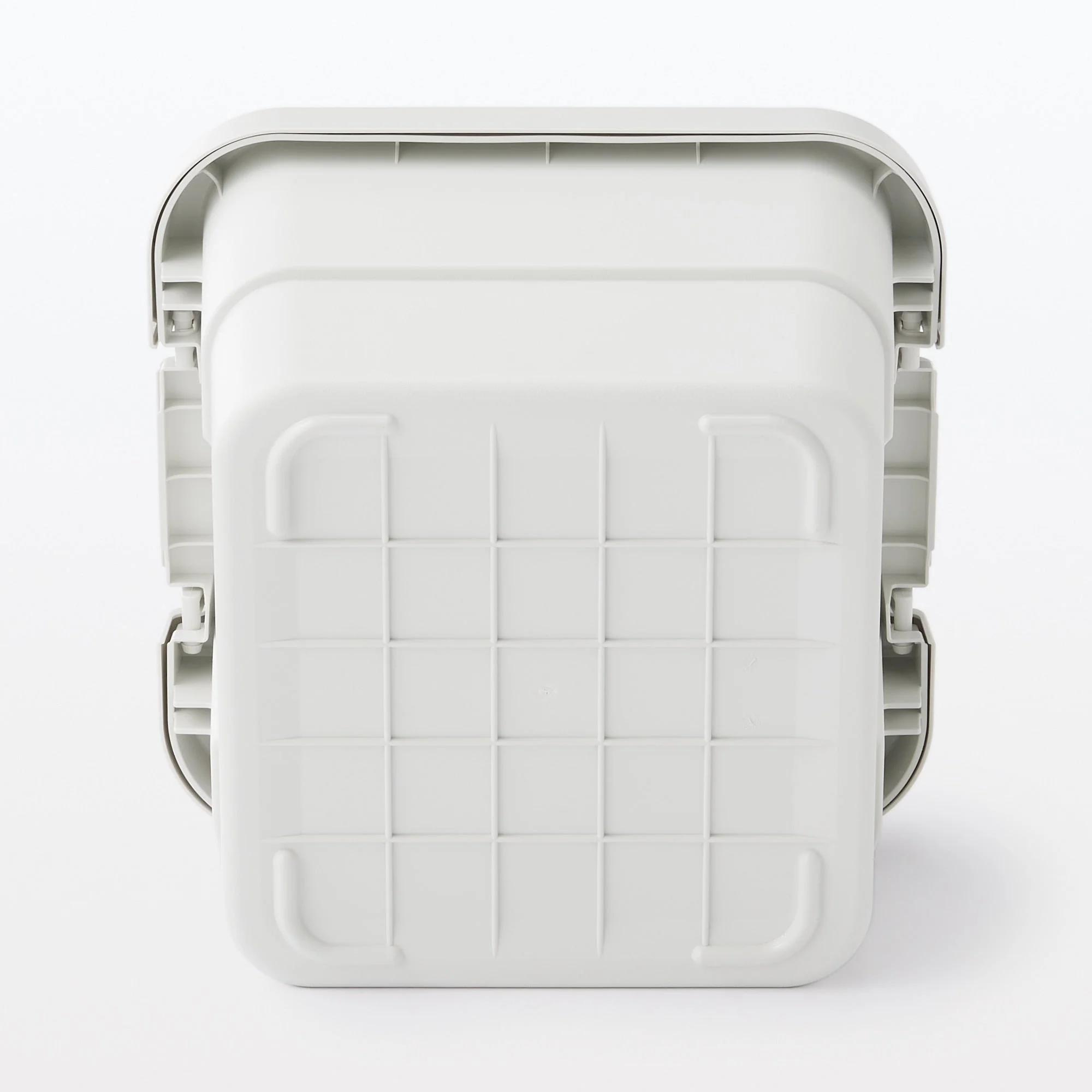 Heavy Duty Polypropylene Storage Box - Small 7.9 gal - Image 6
