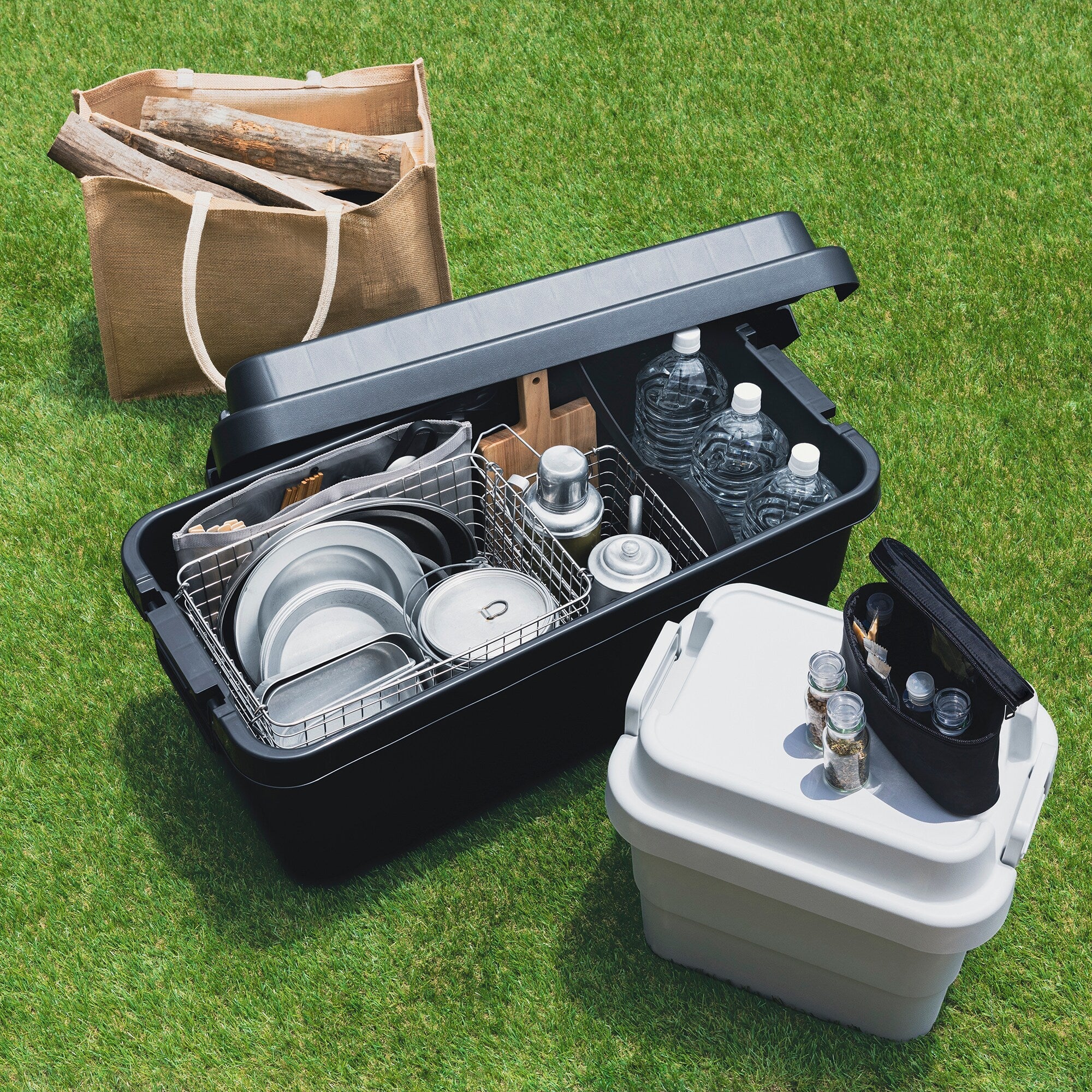 Heavy Duty Polypropylene Storage Box - Dark Gray - Extra Large 18.5 gal - Image 9