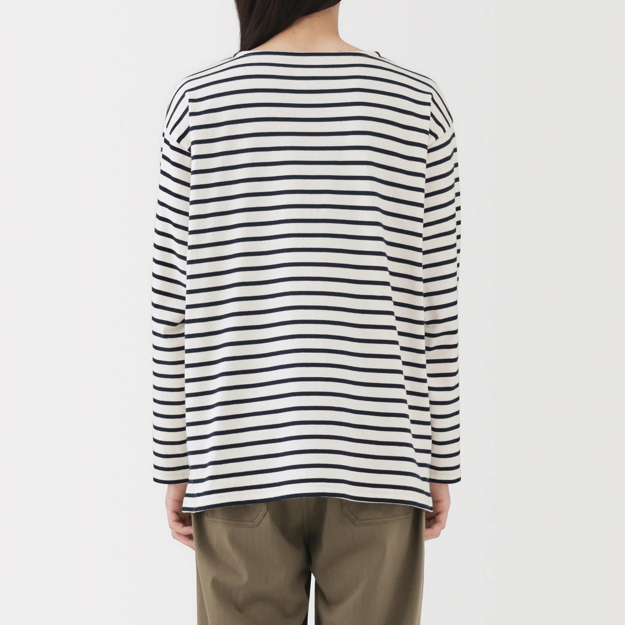Heavyweight Boatneck T-Shirt - Image 22