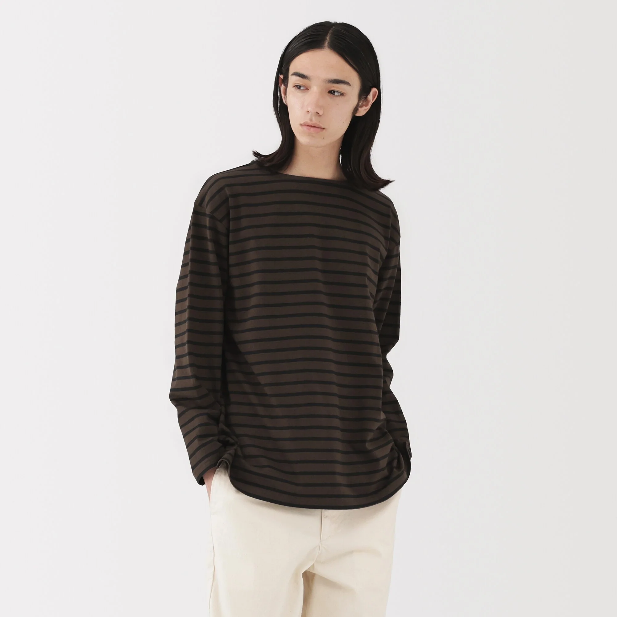 Heavyweight Boatneck T-Shirt - Image 27