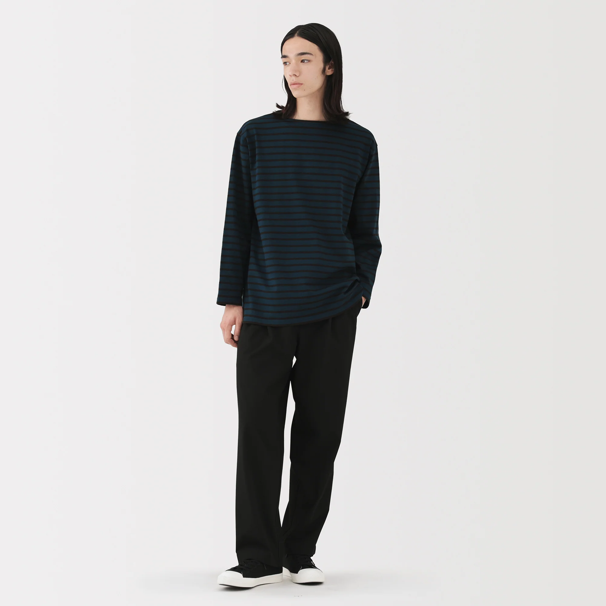 Heavyweight Boatneck T-Shirt - Image 4