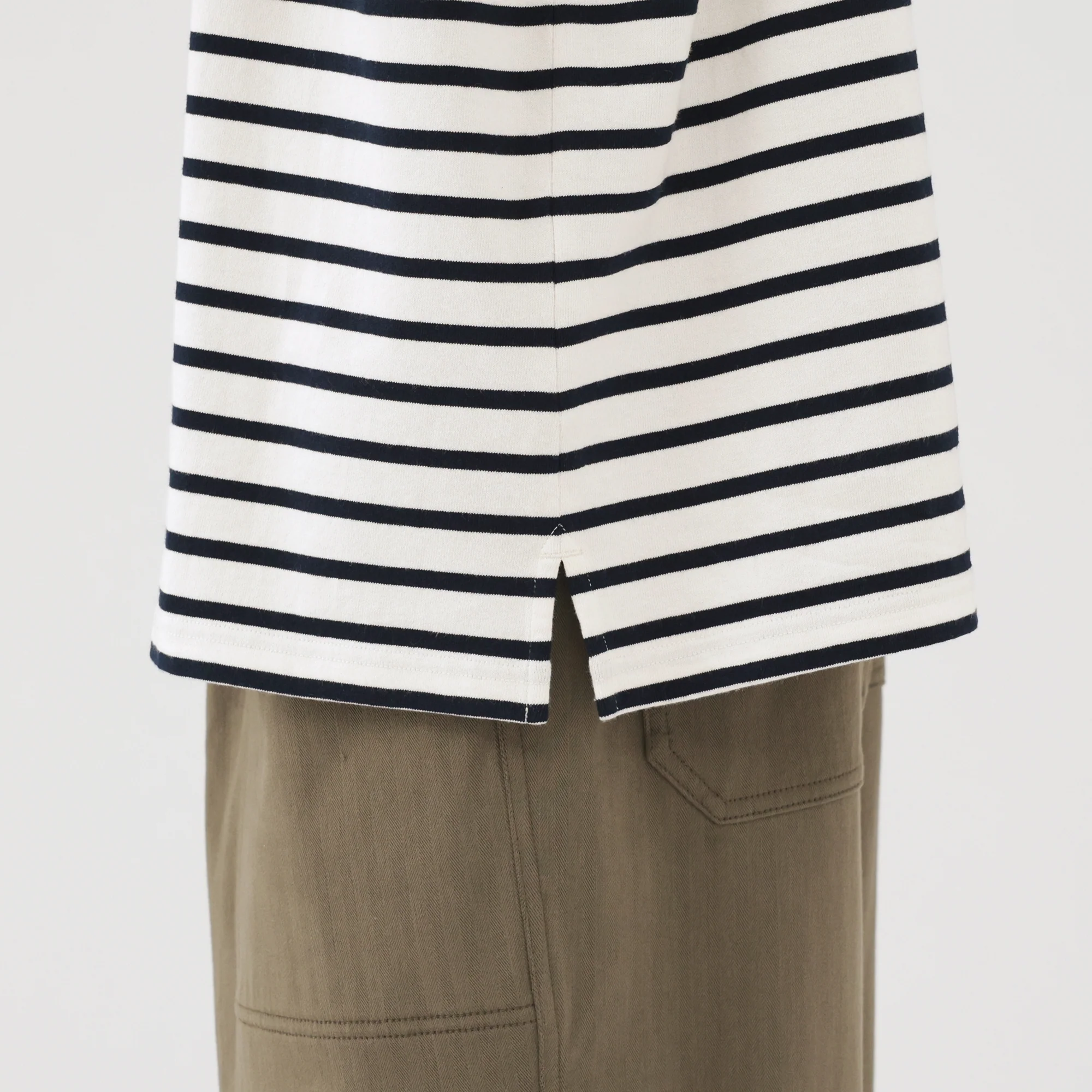 Heavyweight Boatneck T-Shirt - Image 8