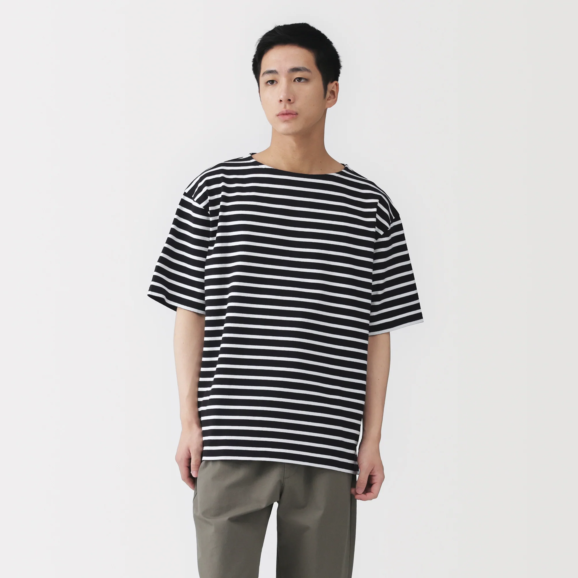 Heavyweight Cotton Boatneck T-Shirt - Image 29