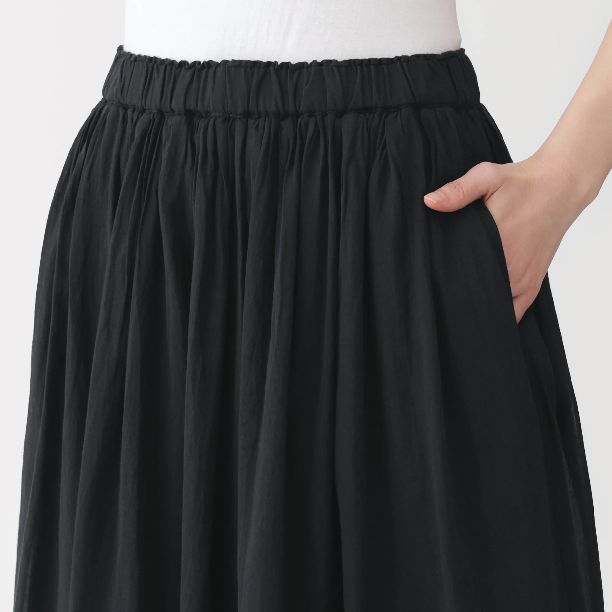 High-Twist Cotton Gathered Skirt - Image 7