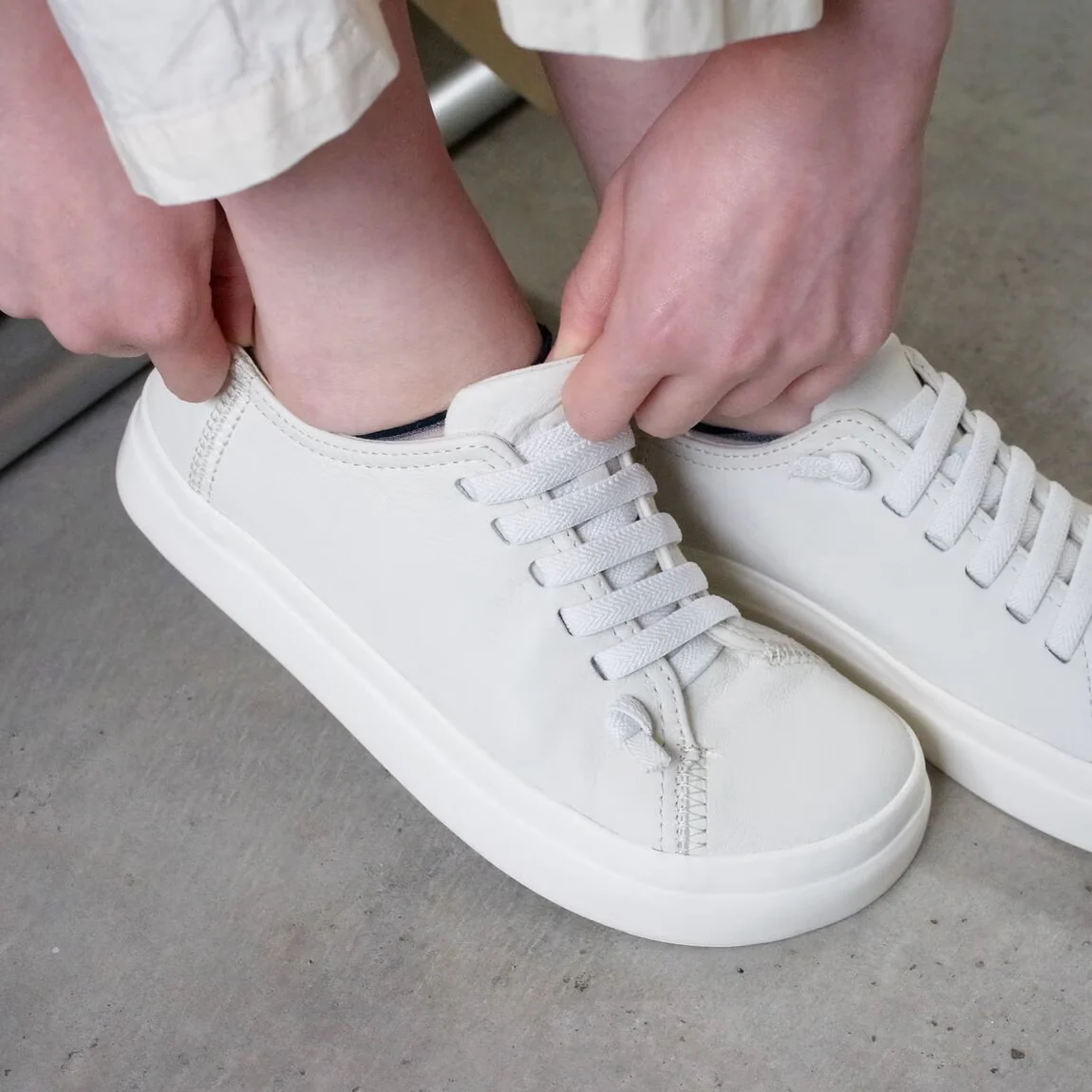 Labo Leather Low-Cut Sneakers - Image 26