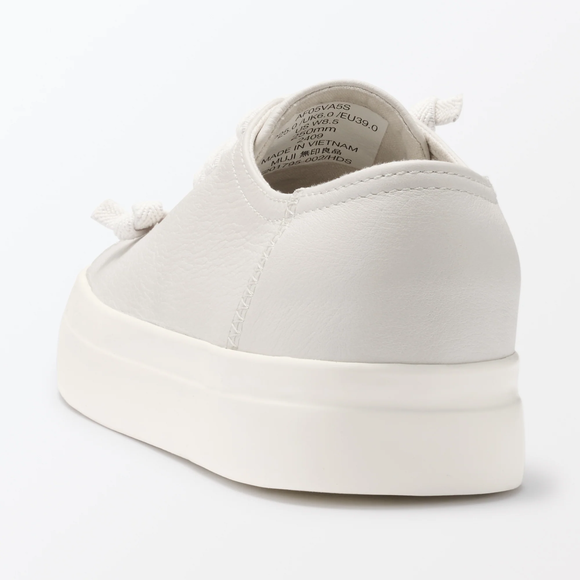 Labo Leather Low-Cut Sneakers - Image 6