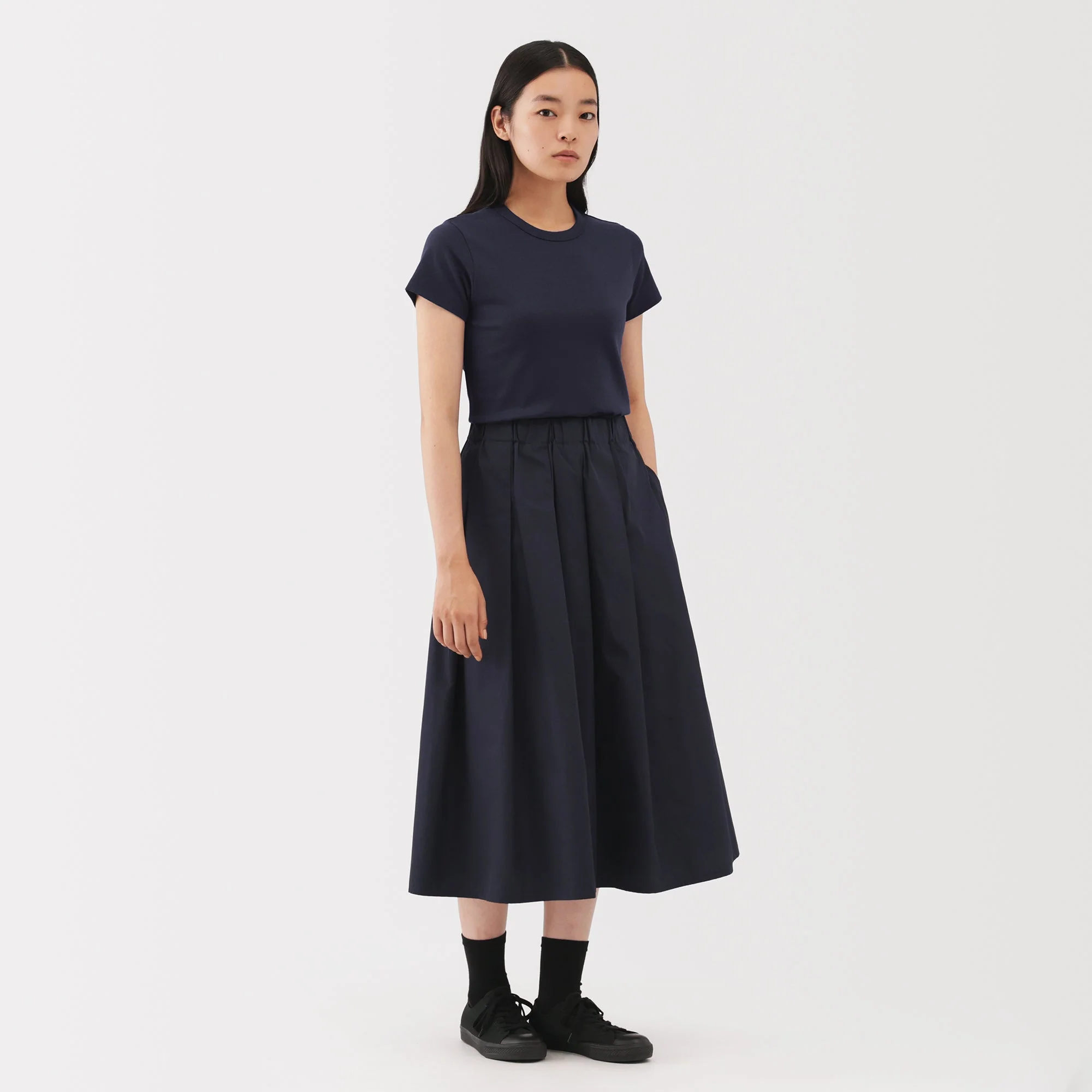 Labo Linen Blend T-Shirt - Image 20