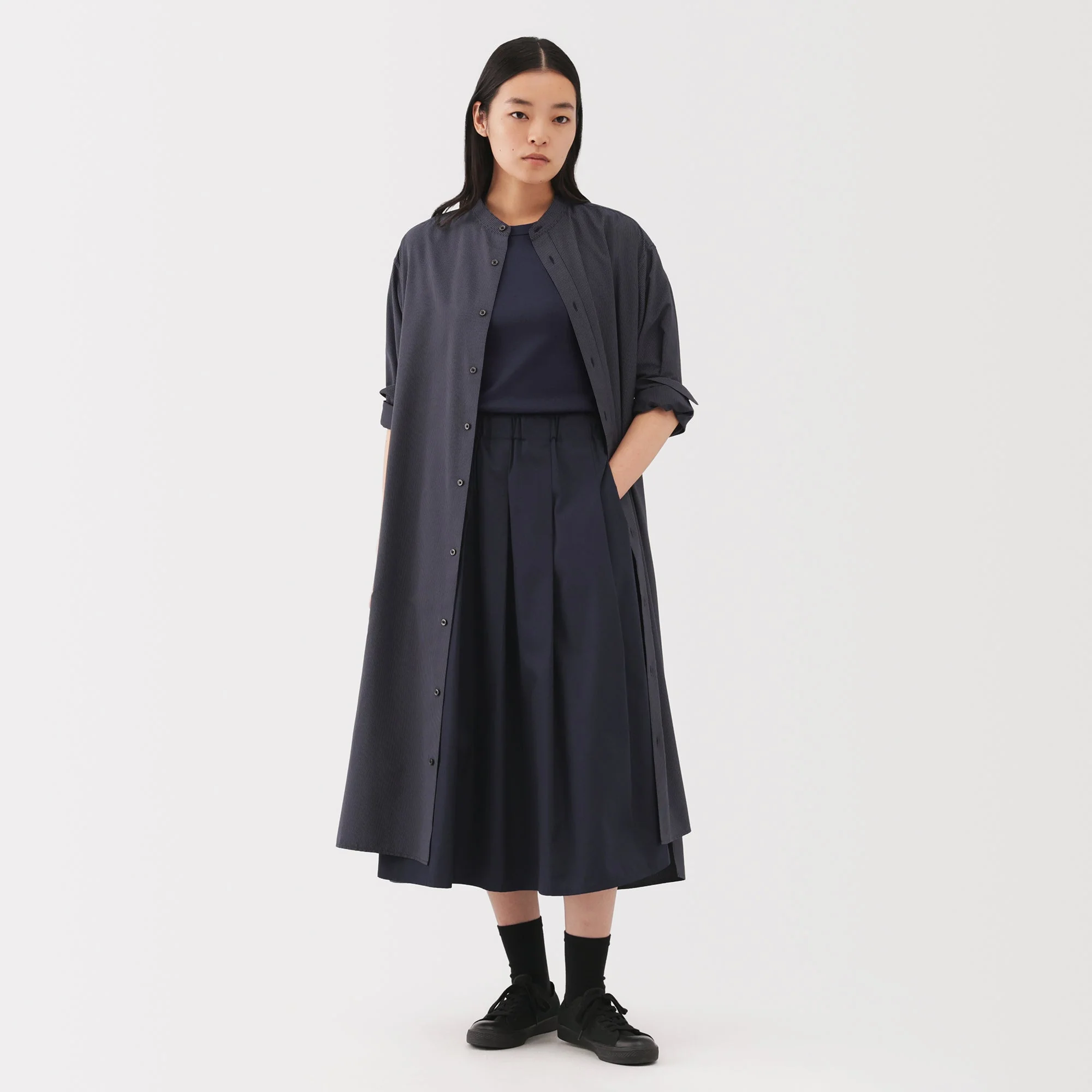Labo Linen Blend T-Shirt - Image 24