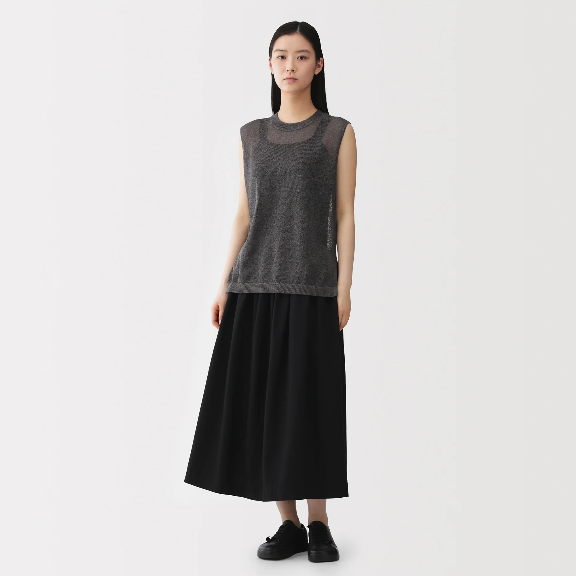 Labo Washi Blend Sleeveless Sweater - Image 13