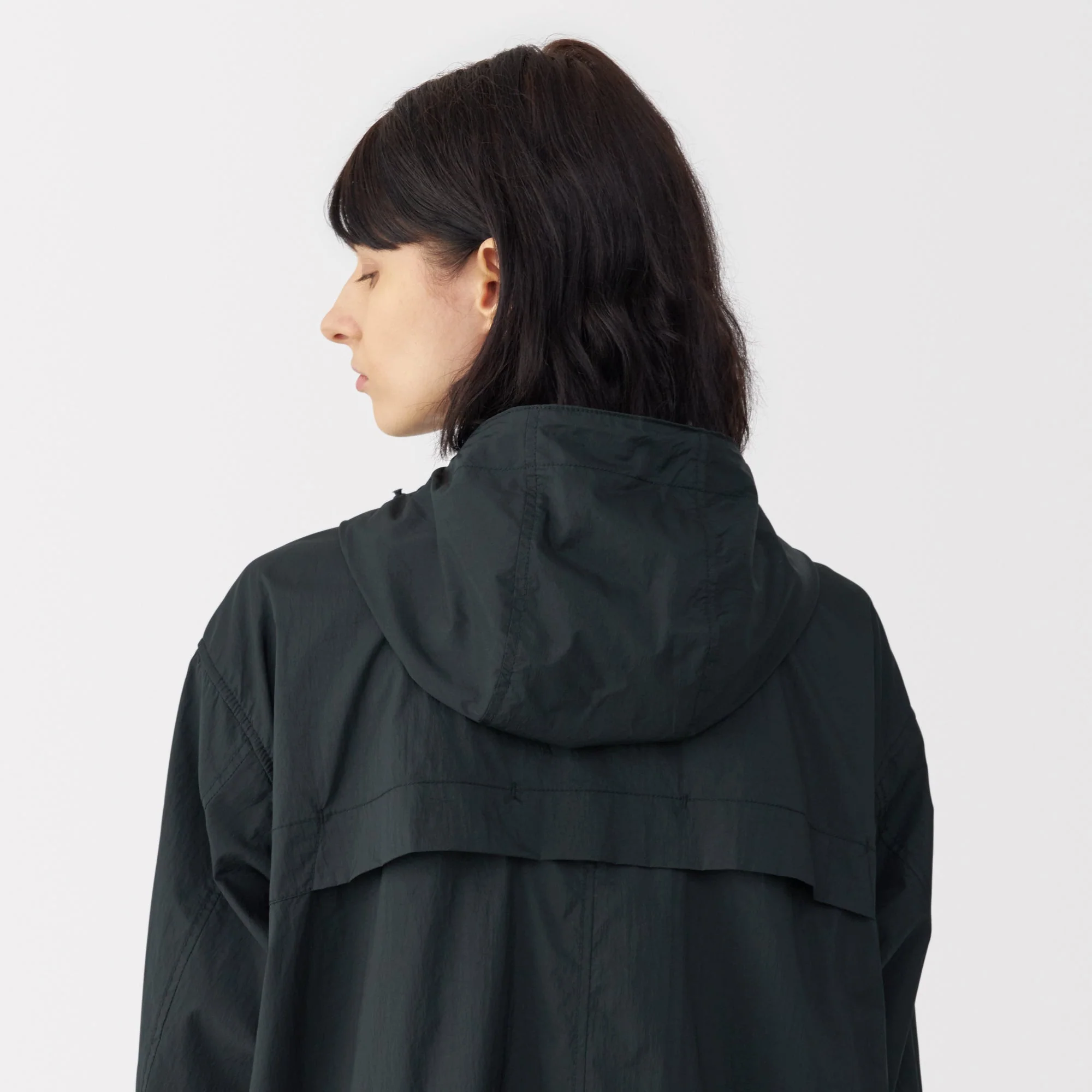 Labo Women's Light Waterproof Nylon Hooded Coat - Image 8