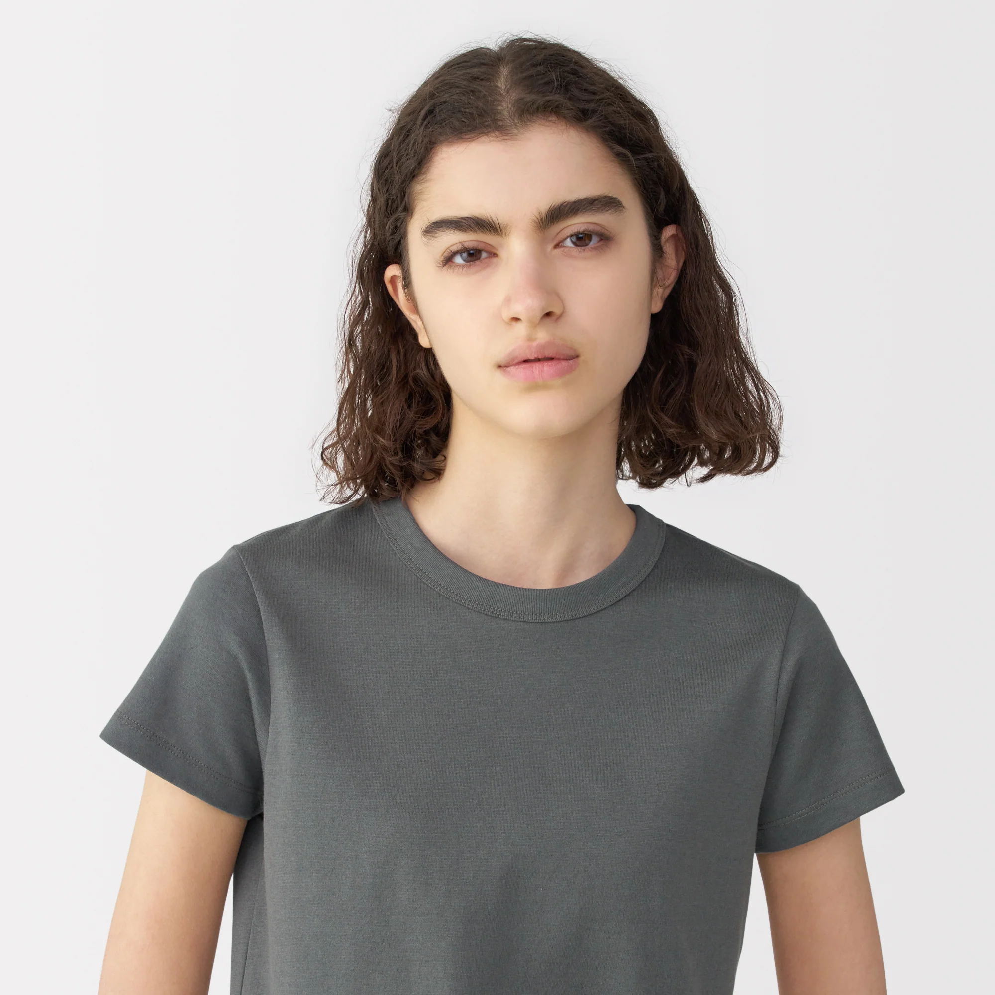 Labo Women's Linen Blend Short Sleeve T-Shirt - Image 21