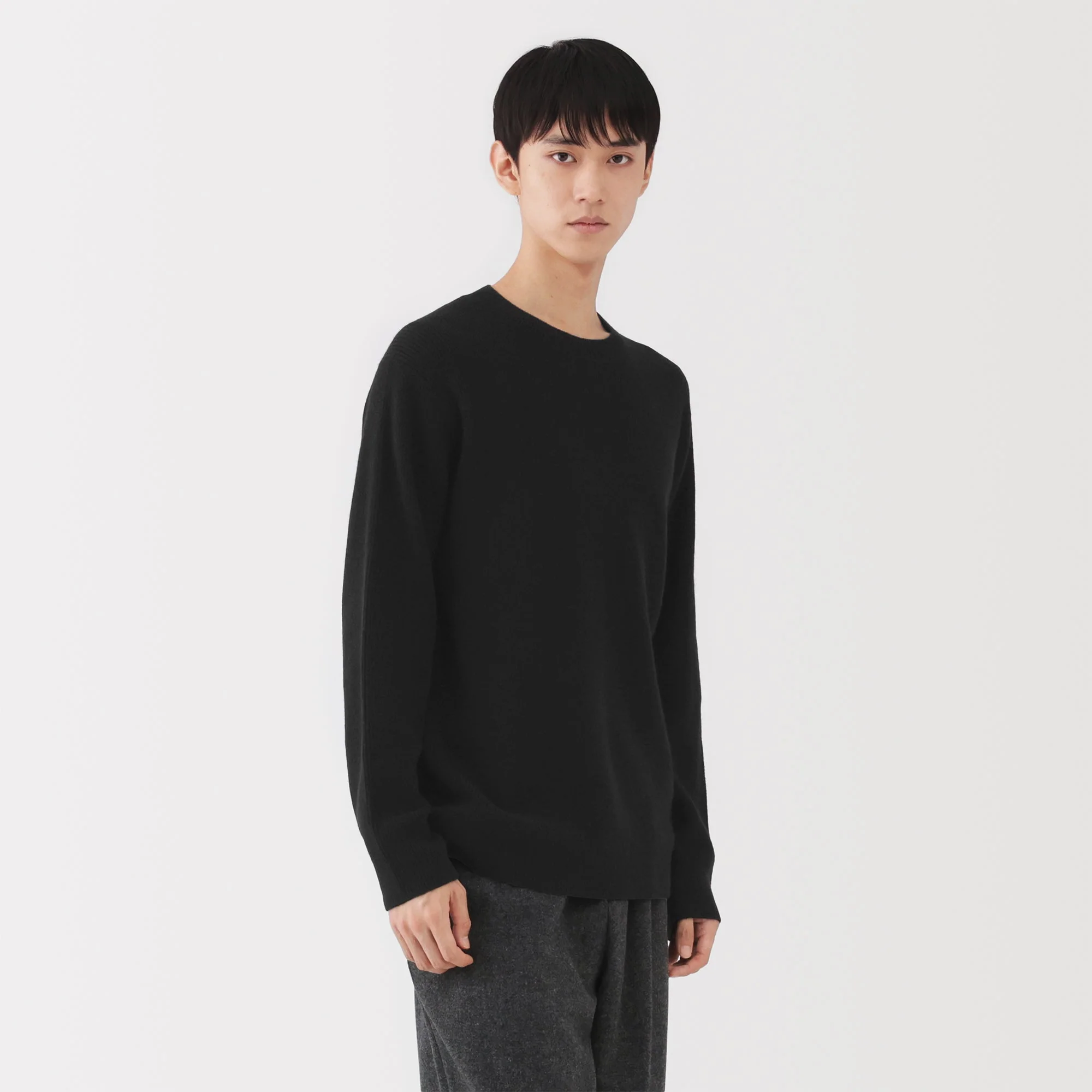 Labo Yak Wool Sweater - Image 12