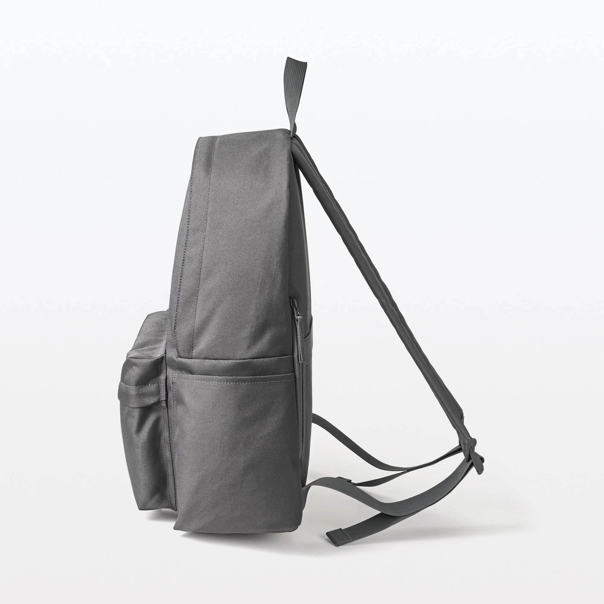 Less Tiring Water Repellent Backpack - Image 8