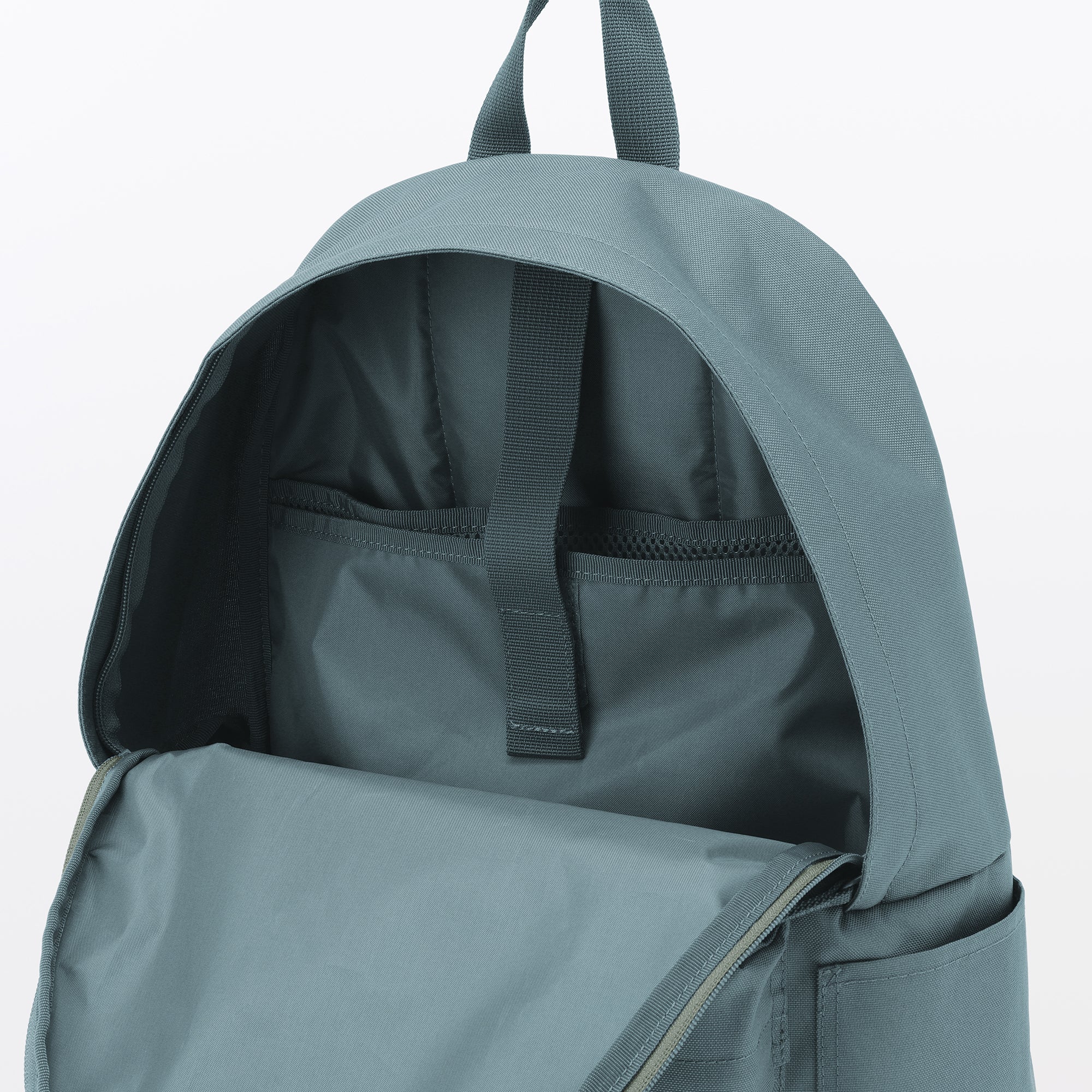 Less Tiring Water Repellent Backpack - Image 24