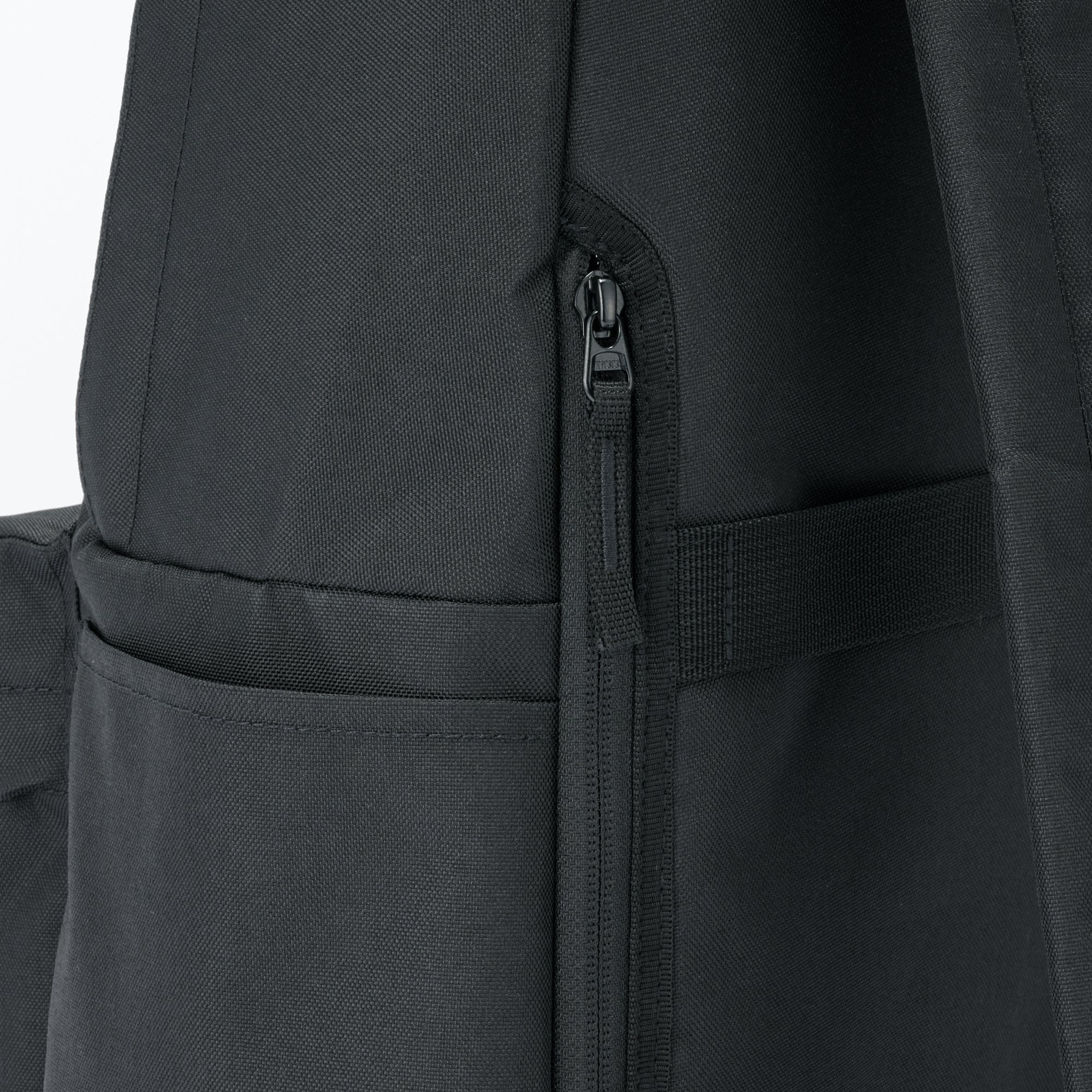 Less Tiring Water Repellent Backpack - Image 37