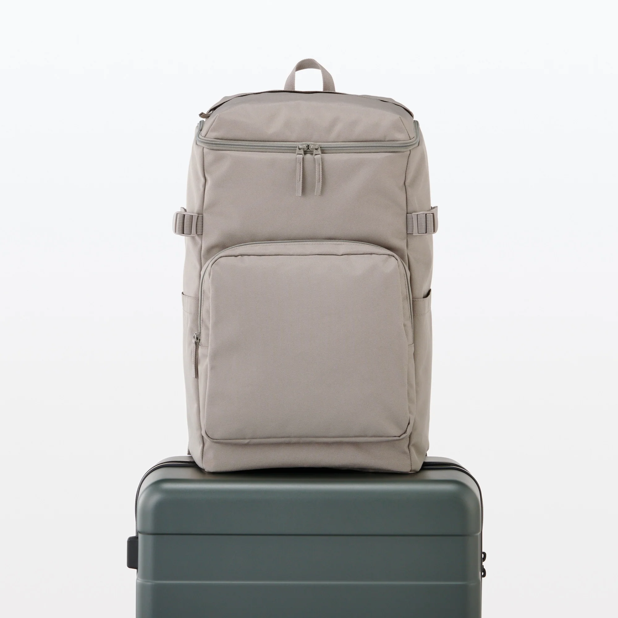 Less Tiring Water Repellent Toploader Backpack - Image 44