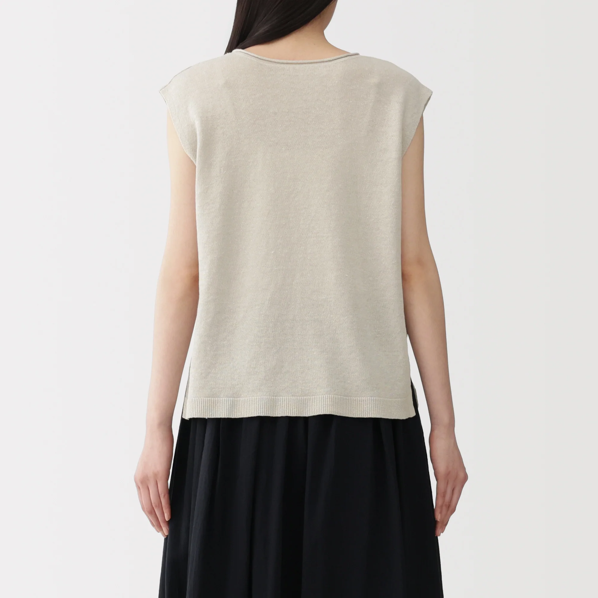 Linen Sleeveless Sweater - Image 22