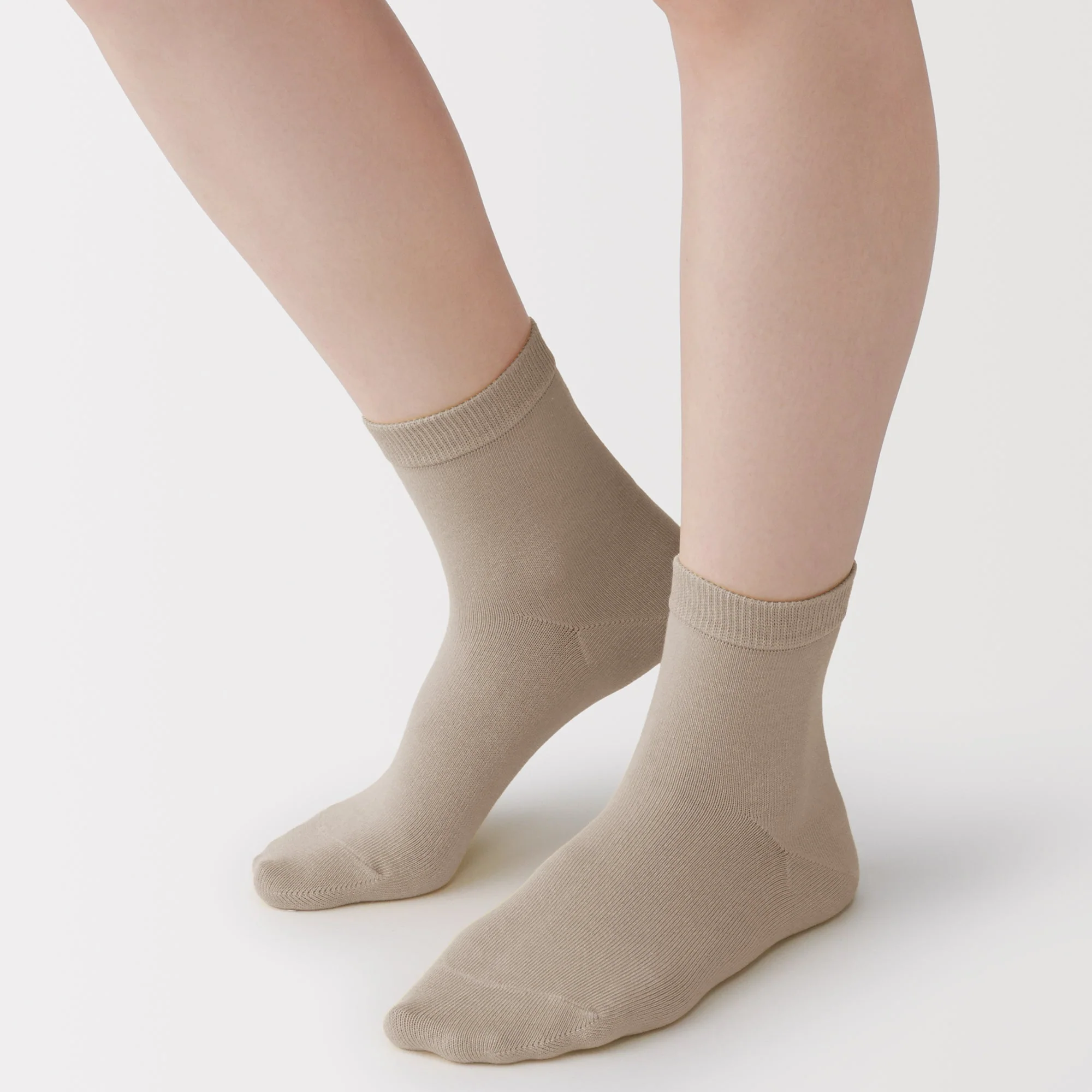 Loose Top Short Socks - Image 4