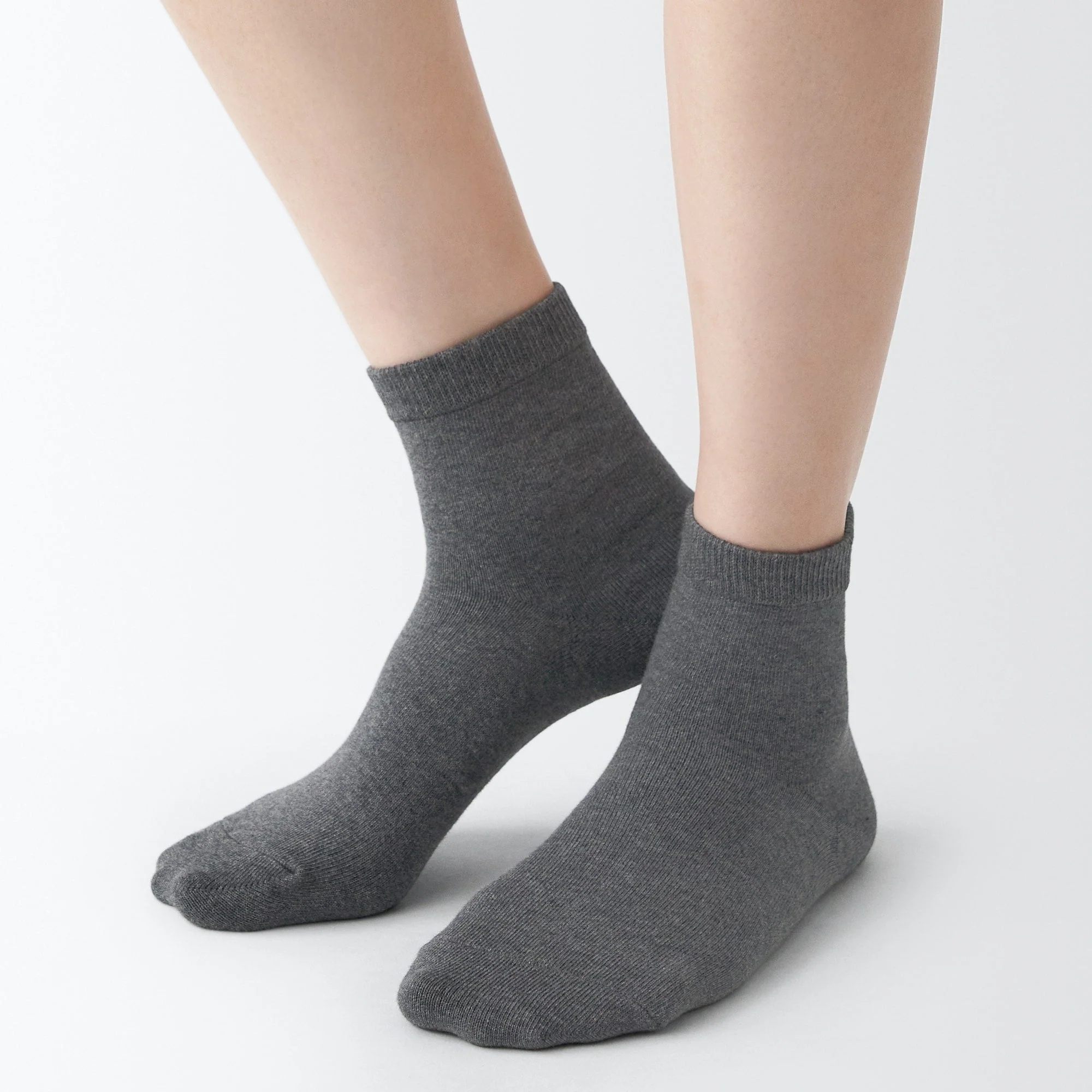 Loose Top Short Socks - Image 2